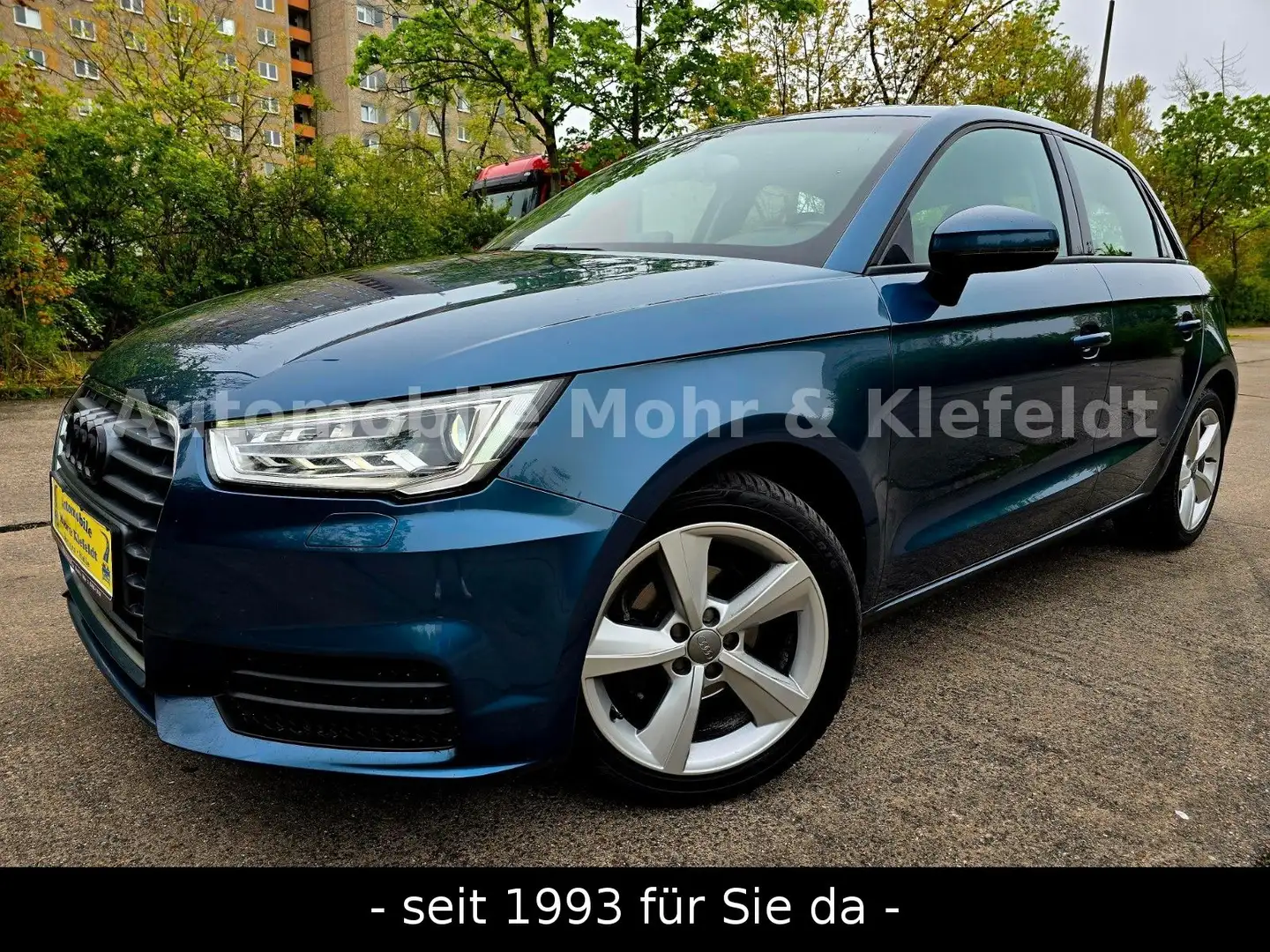 Audi A1 Sportback S tronic design*BiXENON*SHZ*PHONE* Blau - 1
