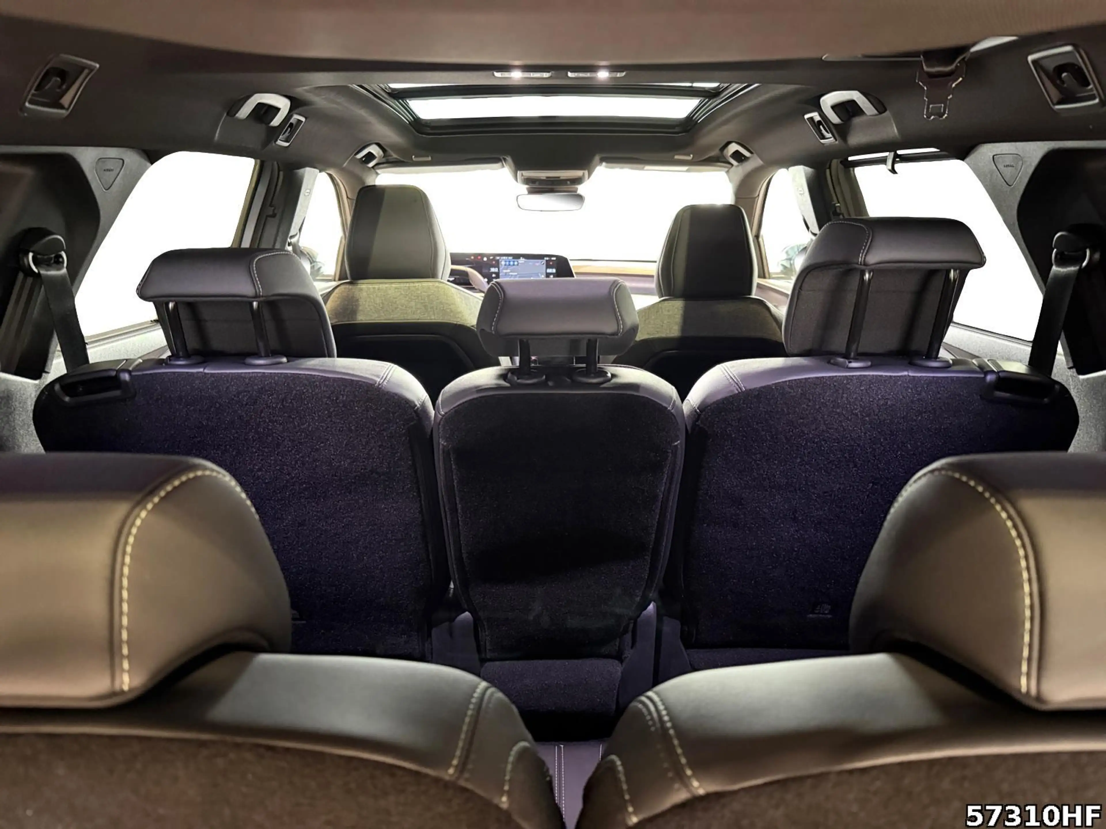 Peugeot 5008 GT HYBRID*Navi*Sitzheizung*Totwinkelassist — photo 14