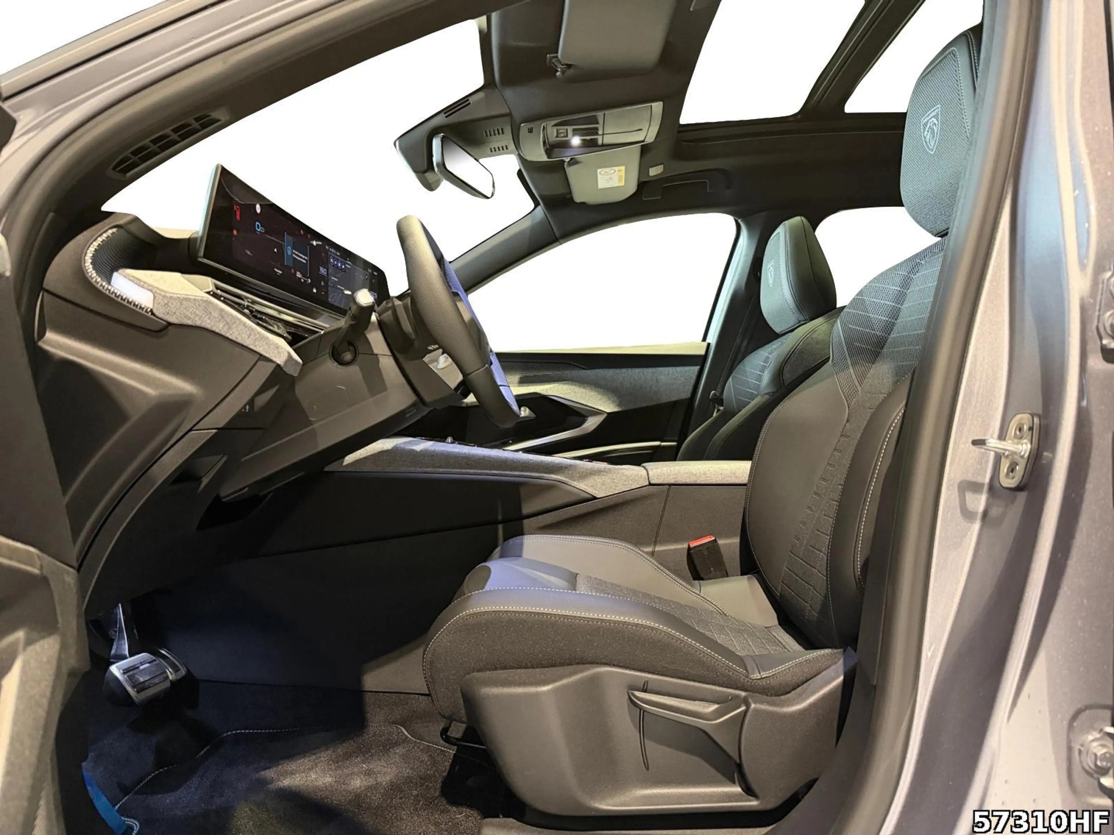 Peugeot 5008 GT HYBRID*Navi*Sitzheizung*Totwinkelassist — photo 11