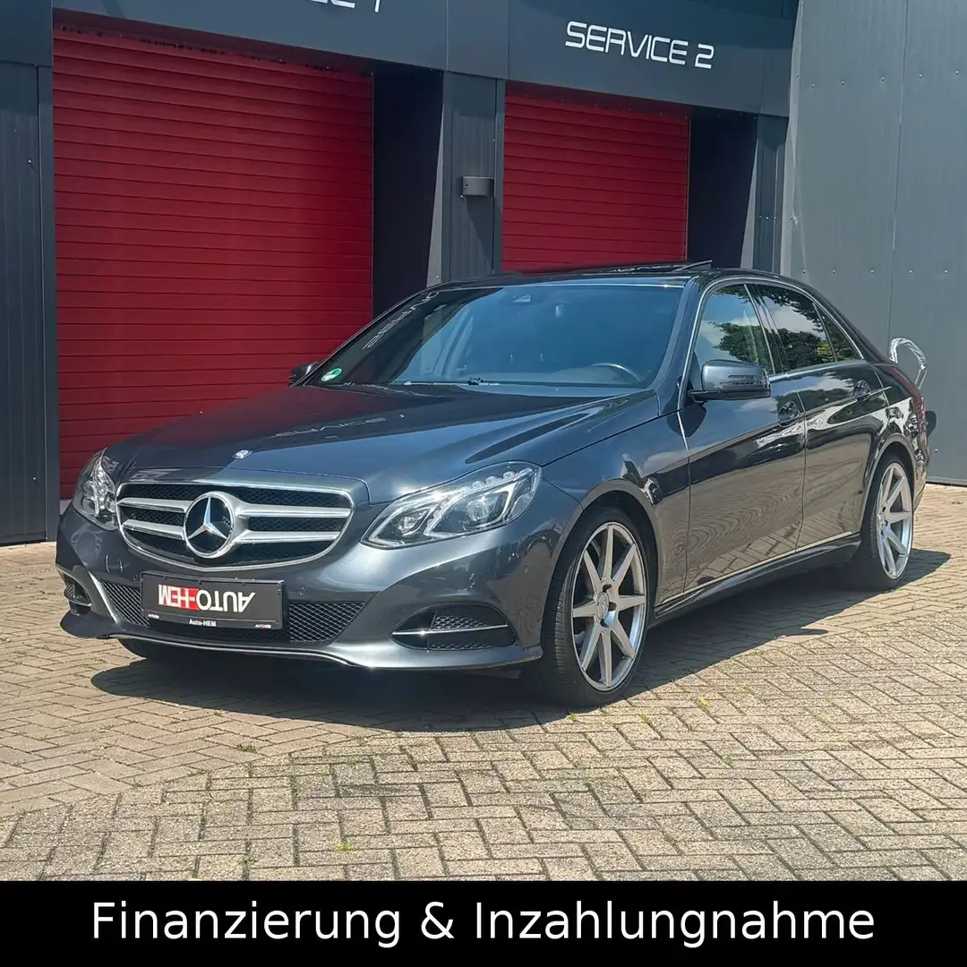 Mercedes-Benz E 200 Lim. LED Navi Schiebedach Leder Euro 6 SHZ Gris - 1