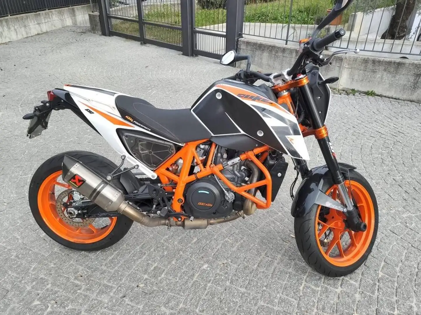 KTM 690 Duke R Portocaliu - 2