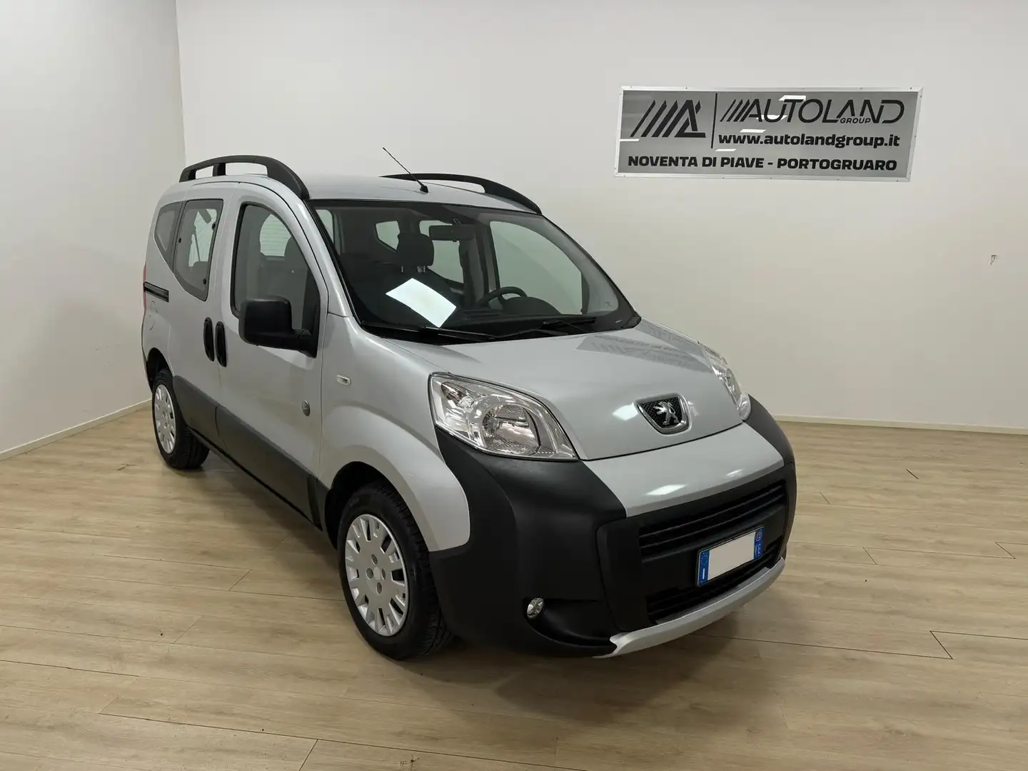 Peugeot Bipper Bipper Tepee 1.3 hdi Plateado - 1