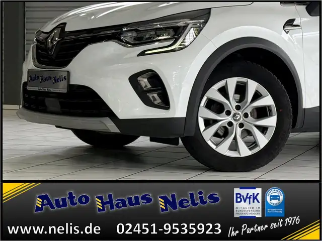 Renault Captur view 24