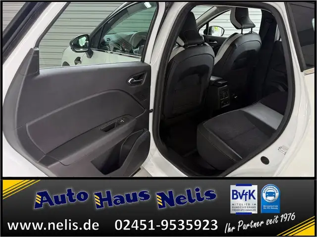 Renault Captur view 17