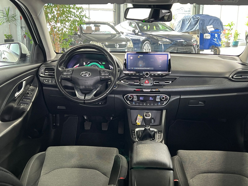 Hyundai i30 1.0 T-GDI cw **Navi*LED*Kamera*SHZ*PDC** — photo 12