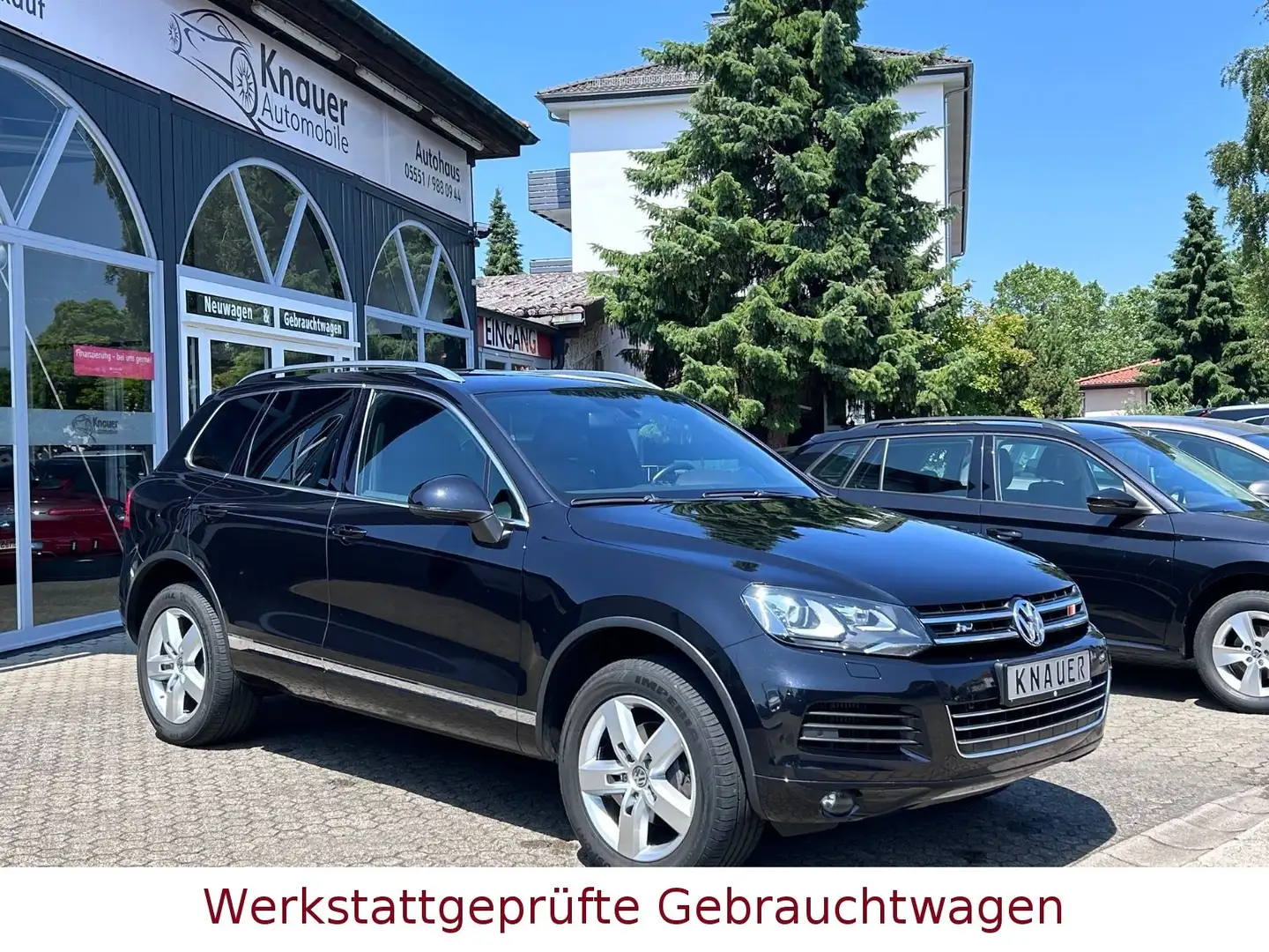 Volkswagen Touareg 3.0 V6 TDI Standheiz*Leder*AHK*Kamera* Schwarz - 1