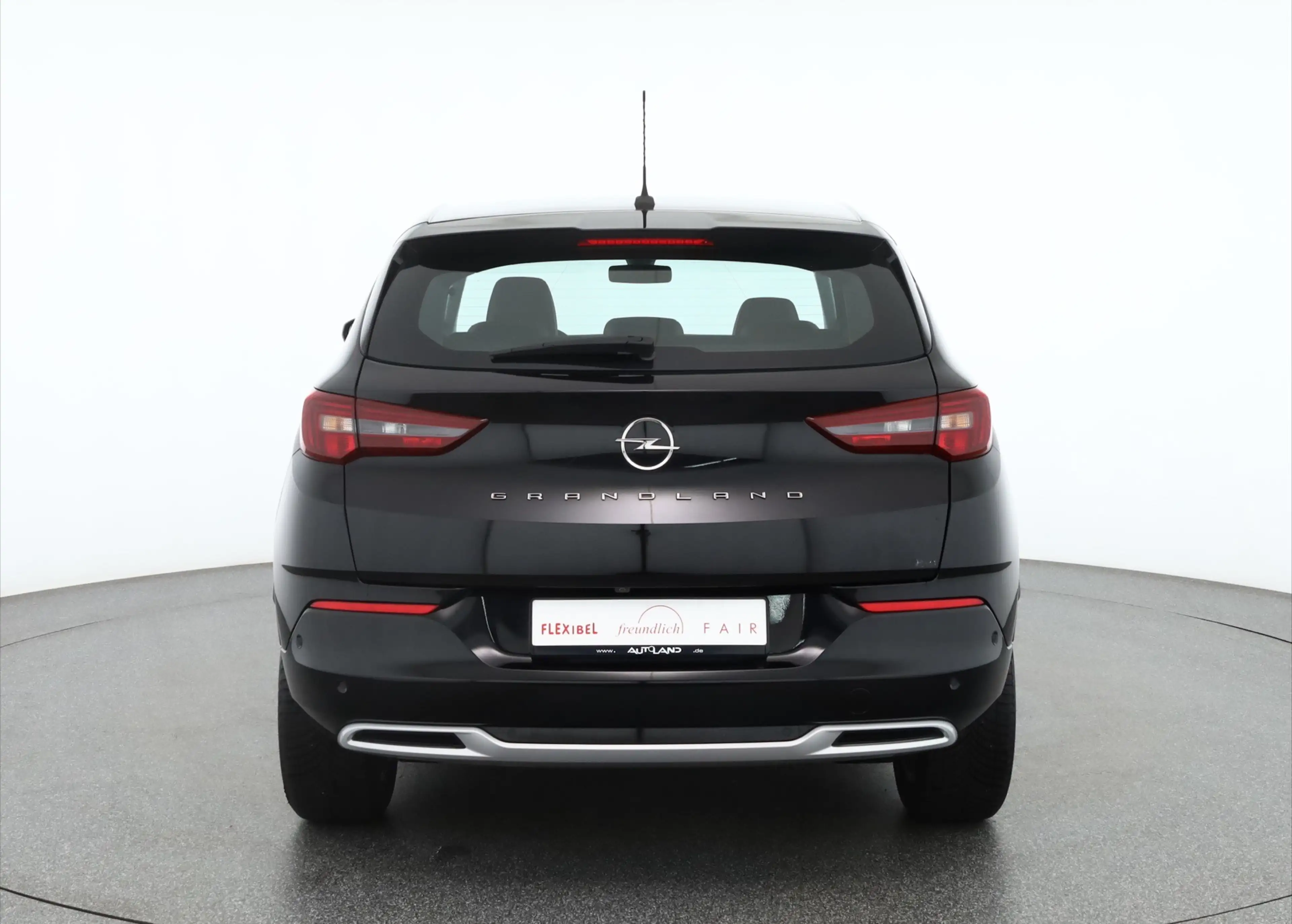Opel Grandland (X) 1.2 Turbo Aut. Enjoy LED Kamera — photo 4