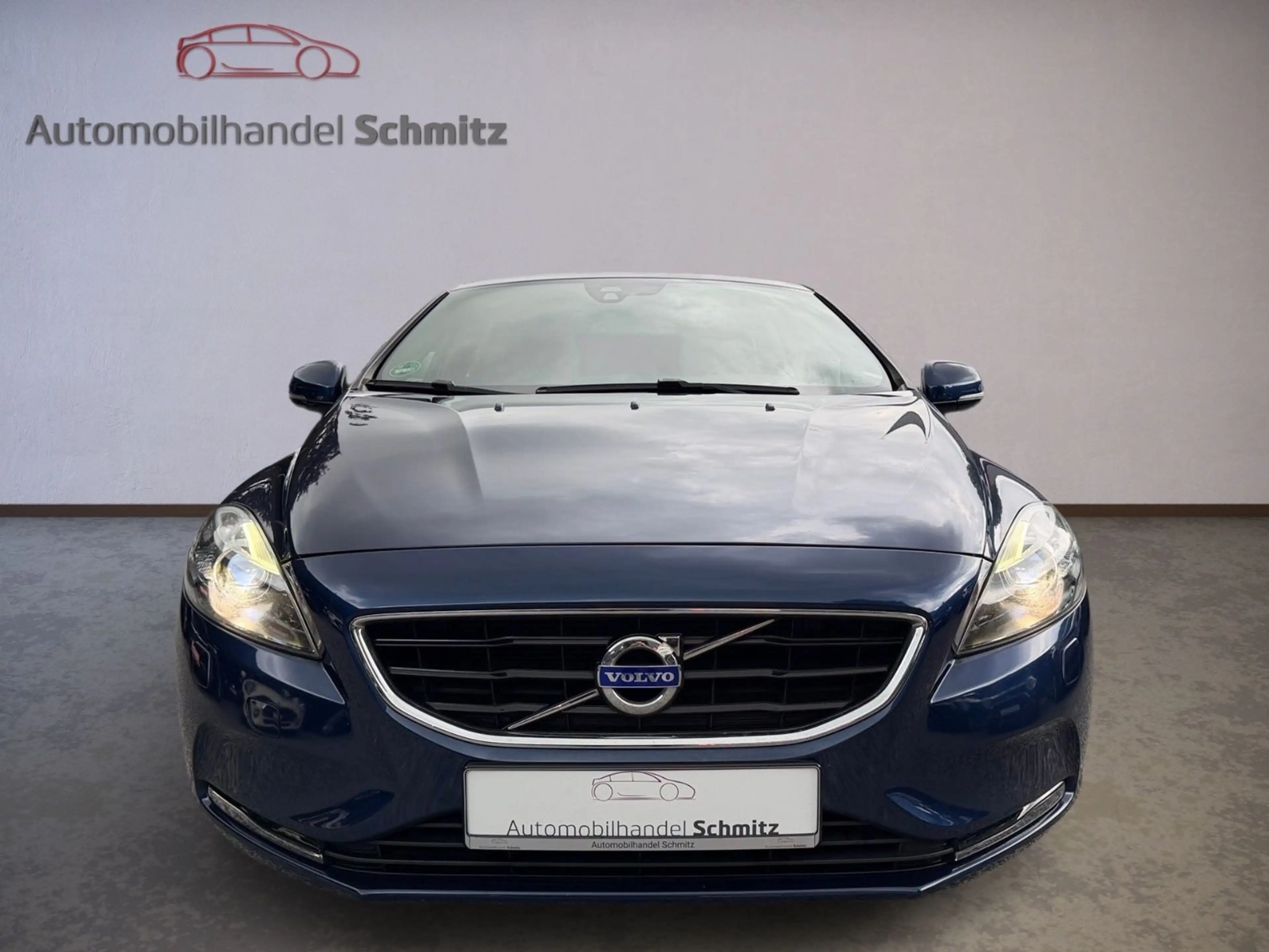 Volvo V40 1.6 T3 Ocean Race Xenon Leder Kamera — photo 2