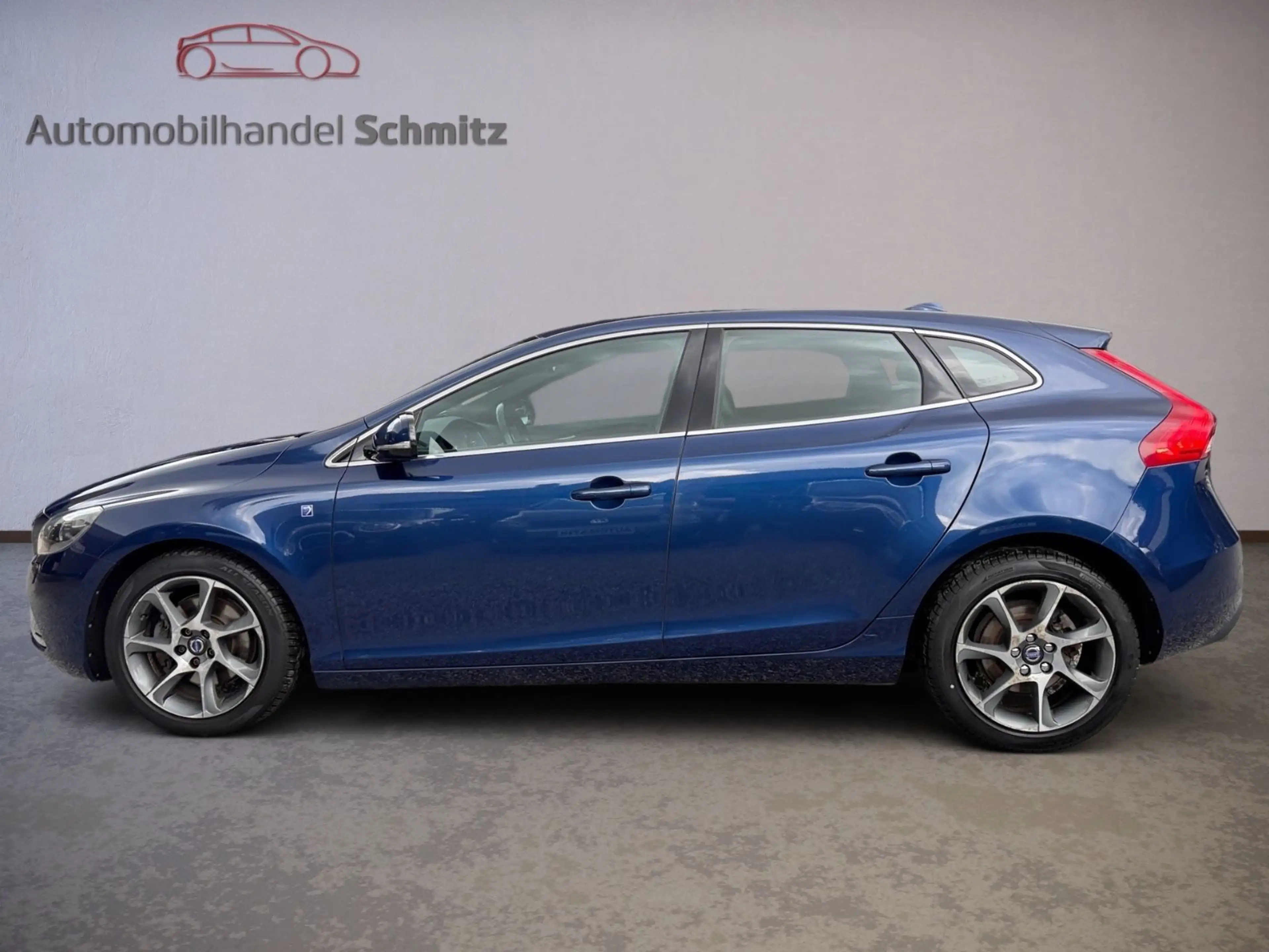 Volvo V40 1.6 T3 Ocean Race Xenon Leder Kamera — photo 6