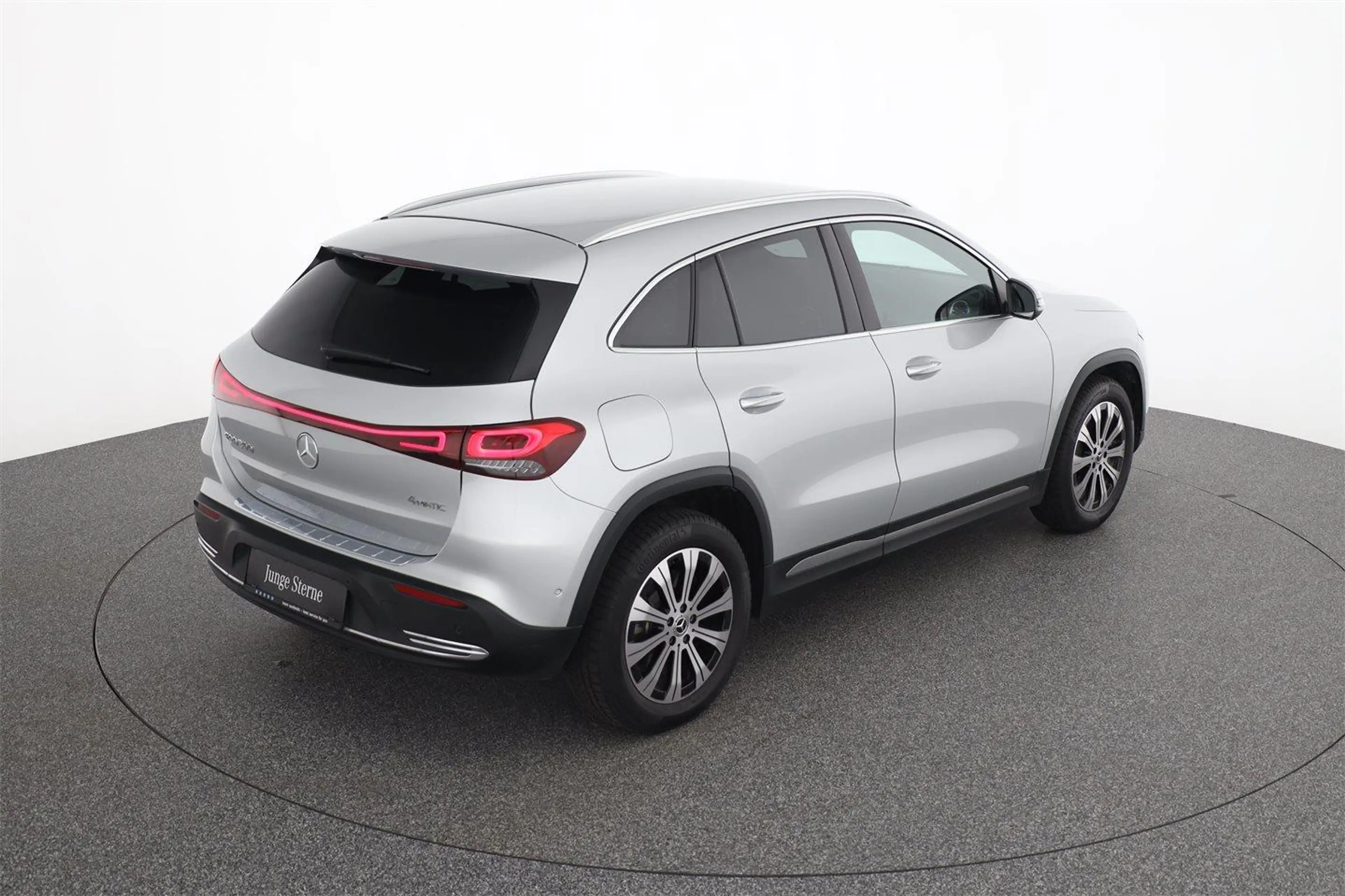 Mercedes-Benz EQA 300 4M Prog. AHK NAVI Keyless — photo 5