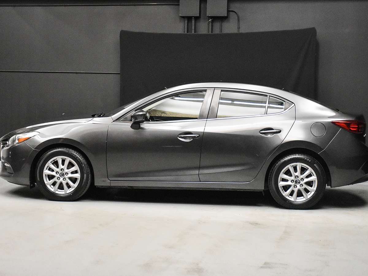 2018 Mazda Mazda3 GS Automatic Just arrived... — снимка 1