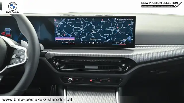 BMW 3 Series view 12