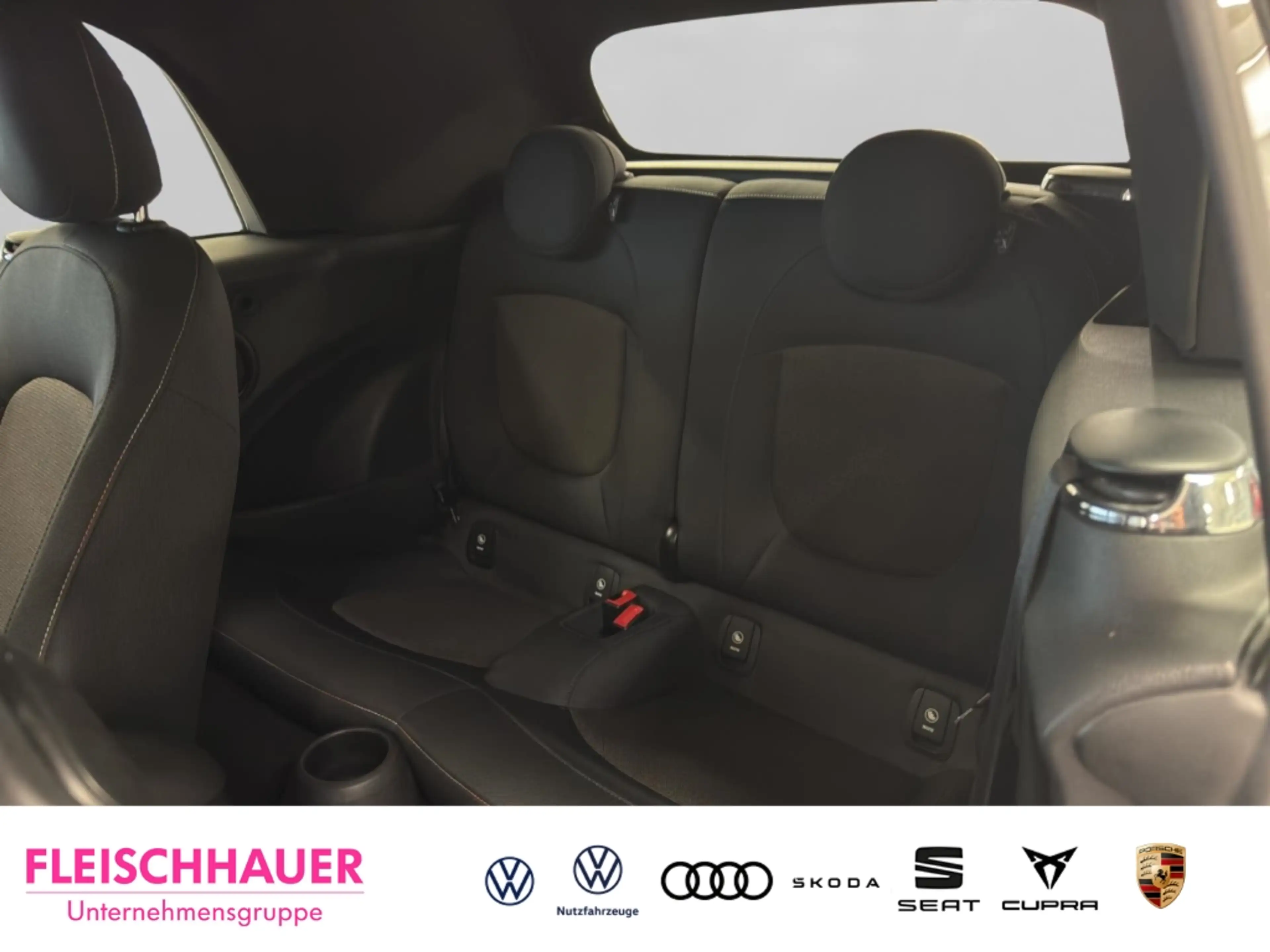 MINI Cooper Cabrio Automatik+LED+Pepper+DCC+Telefon+SHZ — photo 13