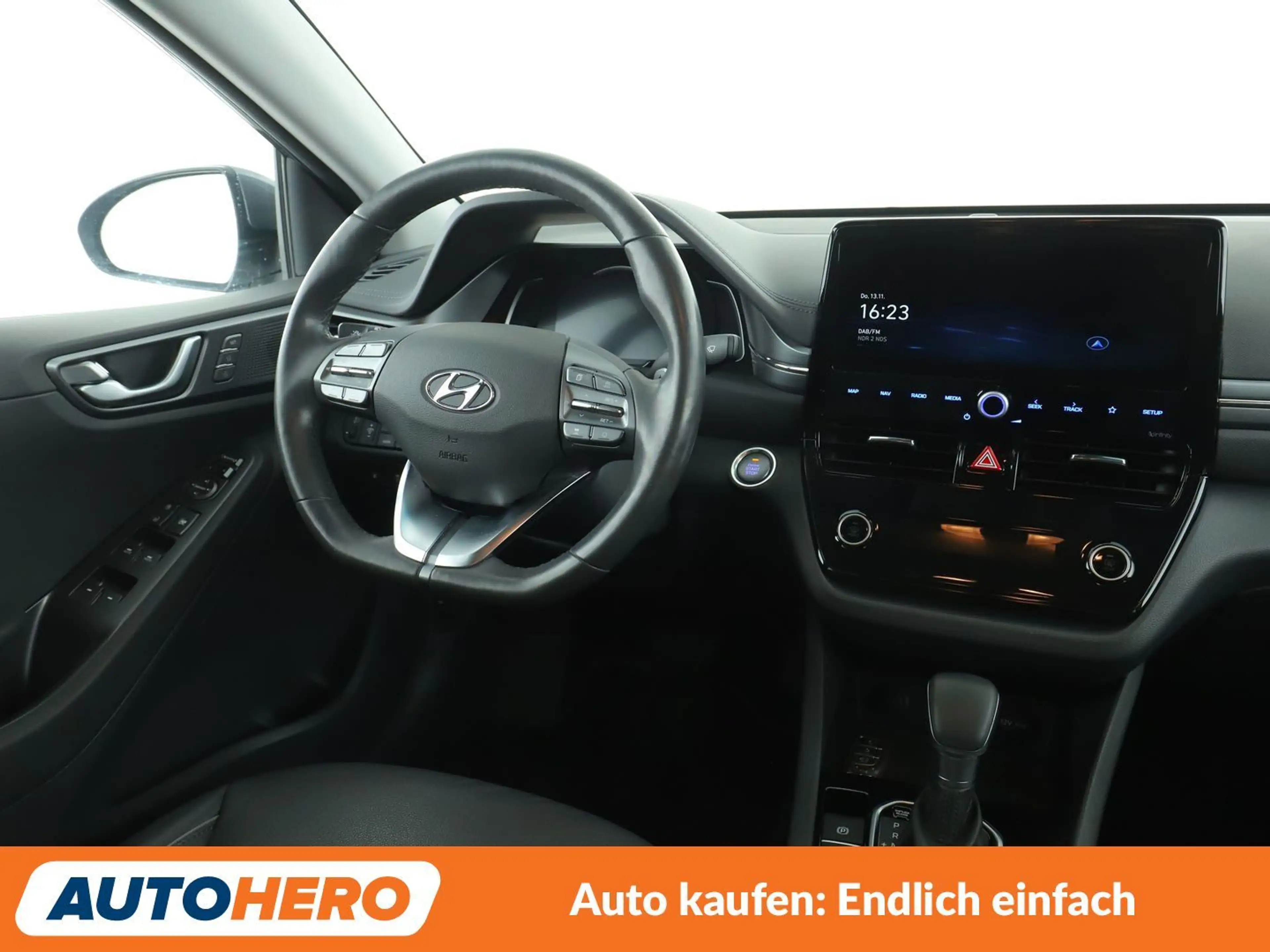 Hyundai IONIQ 1.6 Premium Plug-In Hybrid Aut. *NAVI*VC*LED* — photo 13