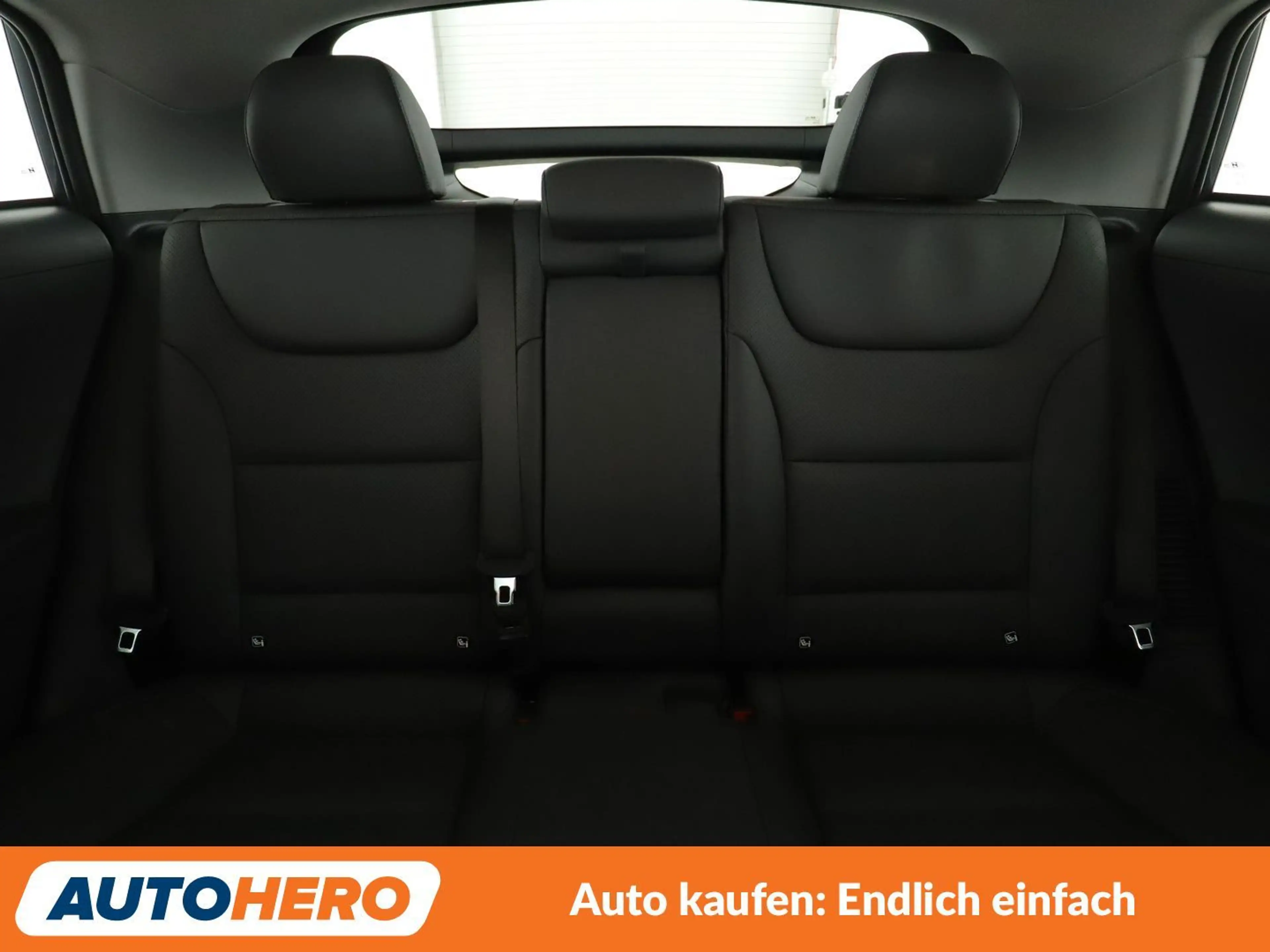 Hyundai IONIQ 1.6 Premium Plug-In Hybrid Aut. *NAVI*VC*LED* — photo 15