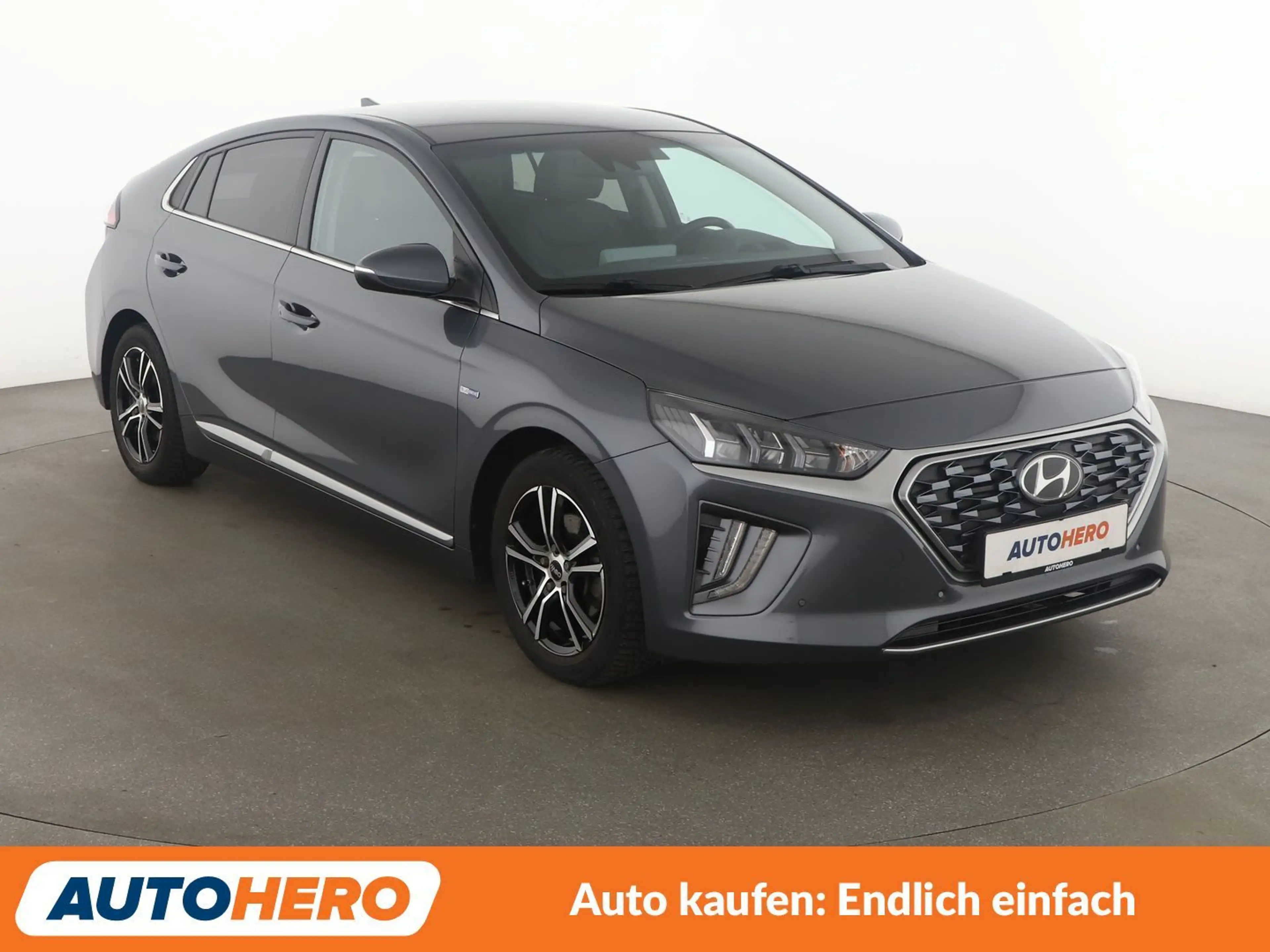 Hyundai IONIQ 1.6 Premium Plug-In Hybrid Aut. *NAVI*VC*LED* — photo 8