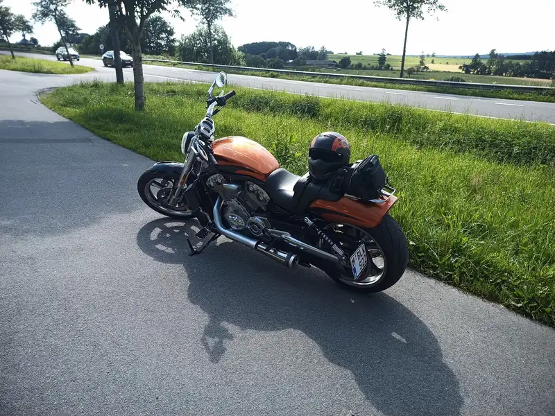 Harley-Davidson VRSC V-Rod - foto 7