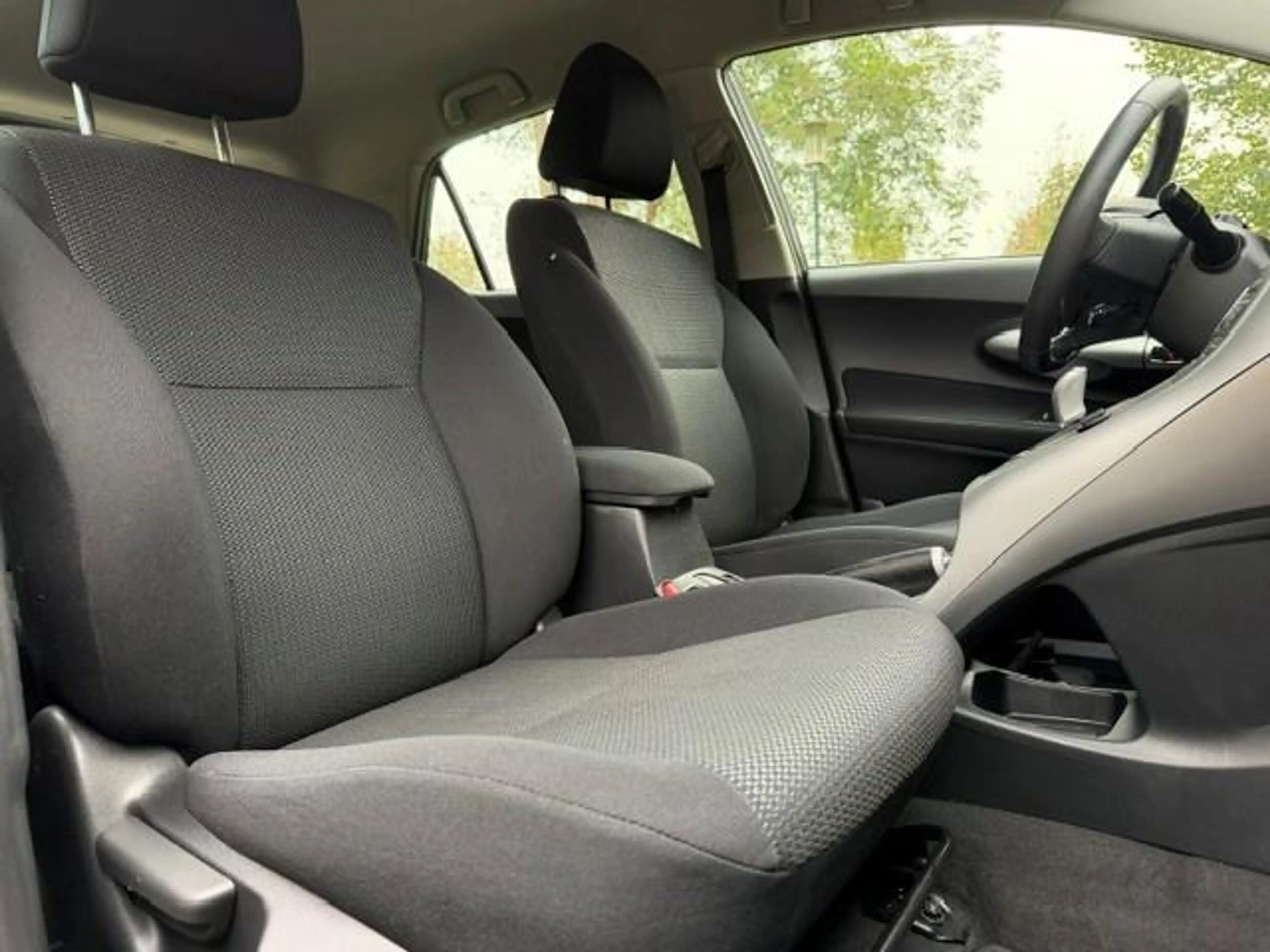 Toyota Auris 1.8 Full Hybrid Aspiration/Trekhaak/Navi/Clima/APK — photo 15