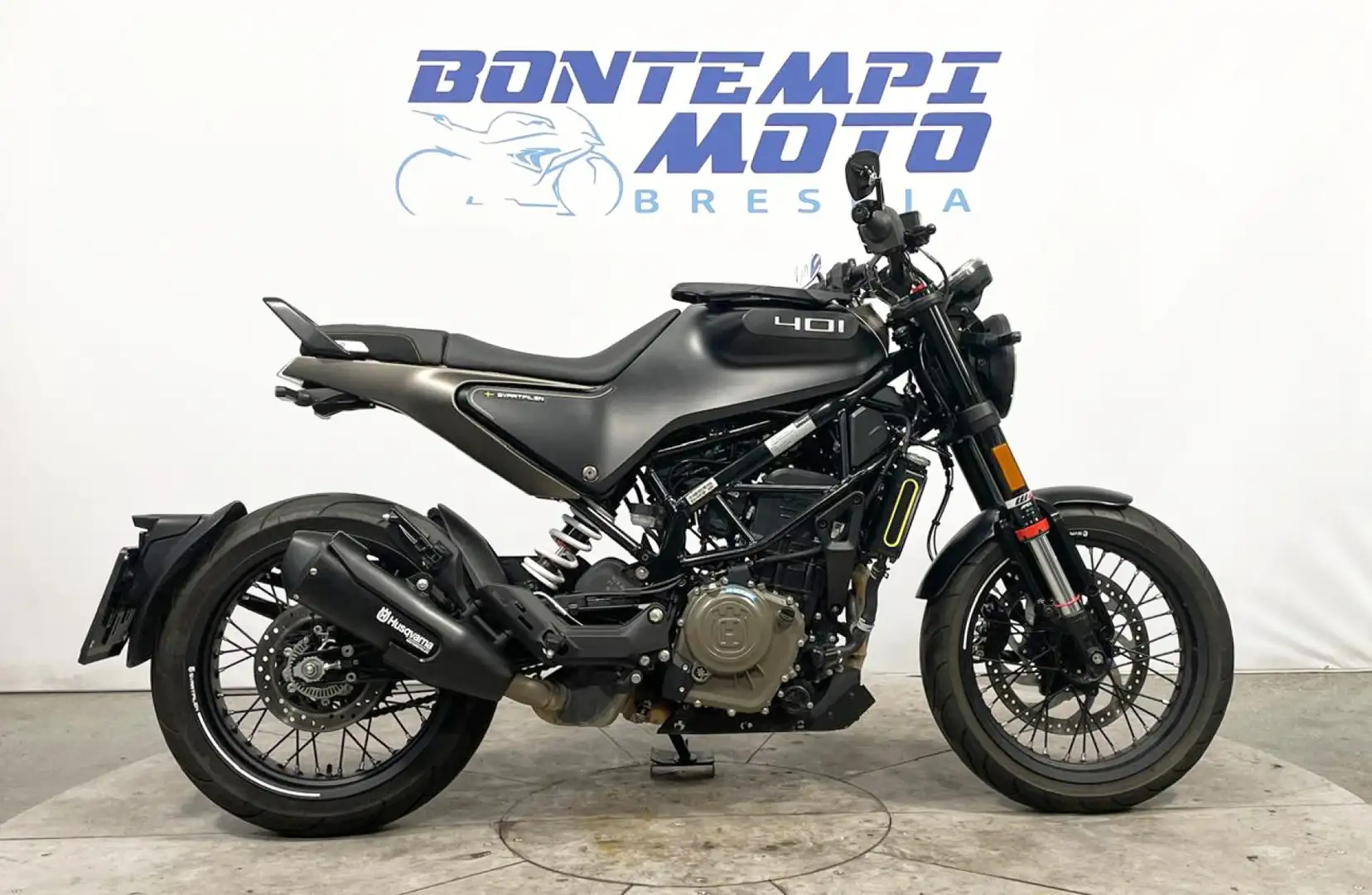 Husqvarna Svartpilen 401 2022 - PAT A2 Nero - 1