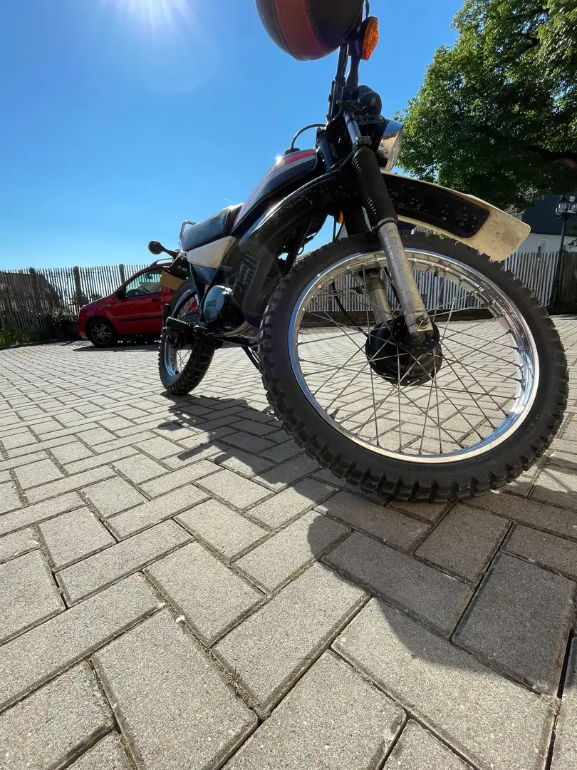 Yamaha DT 175 MX Schwarz - 1