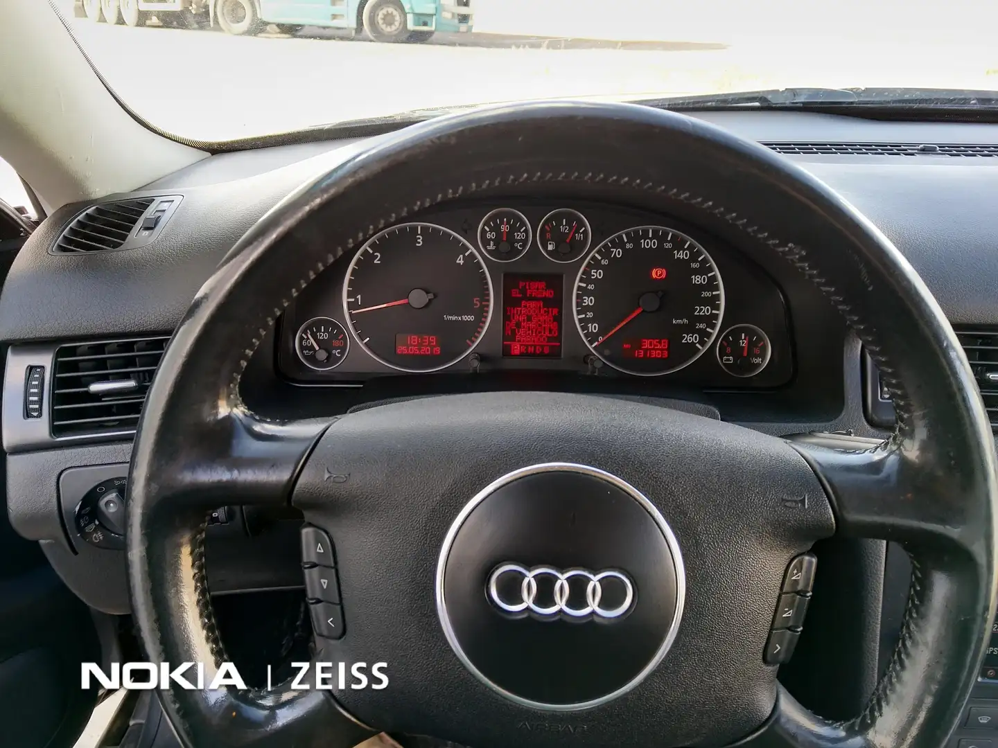 Audi A6 2.5TDI+quattro+Tiptronic Gris - 1