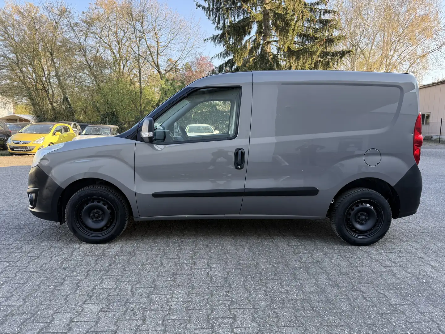 Opel Combo Kasten L1H1 2,2t *HU Neu* Beige - 2