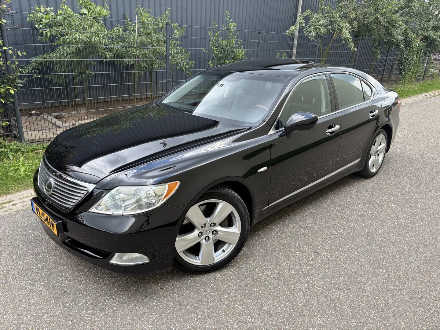Lexus LS 460 President / AUTOMAAT / SCHUIFDAK / YOUNGTIMER / RO Schwarz - 2