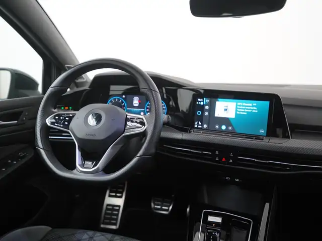 Volkswagen Golf view 6