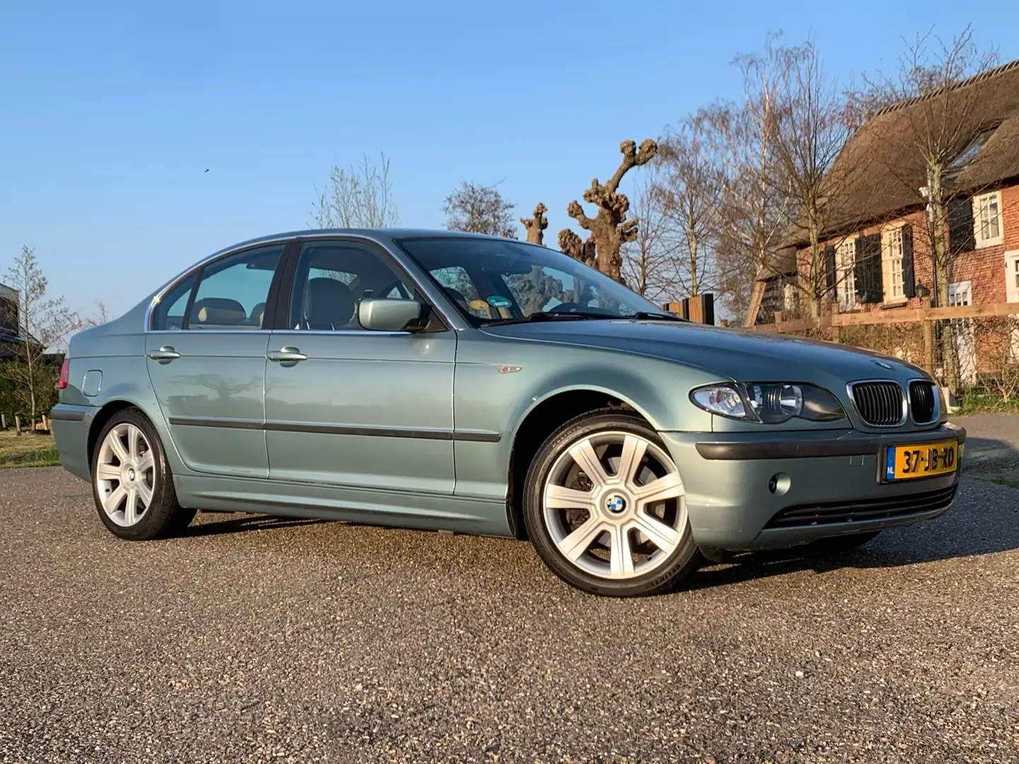 BMW 325 325i - 2