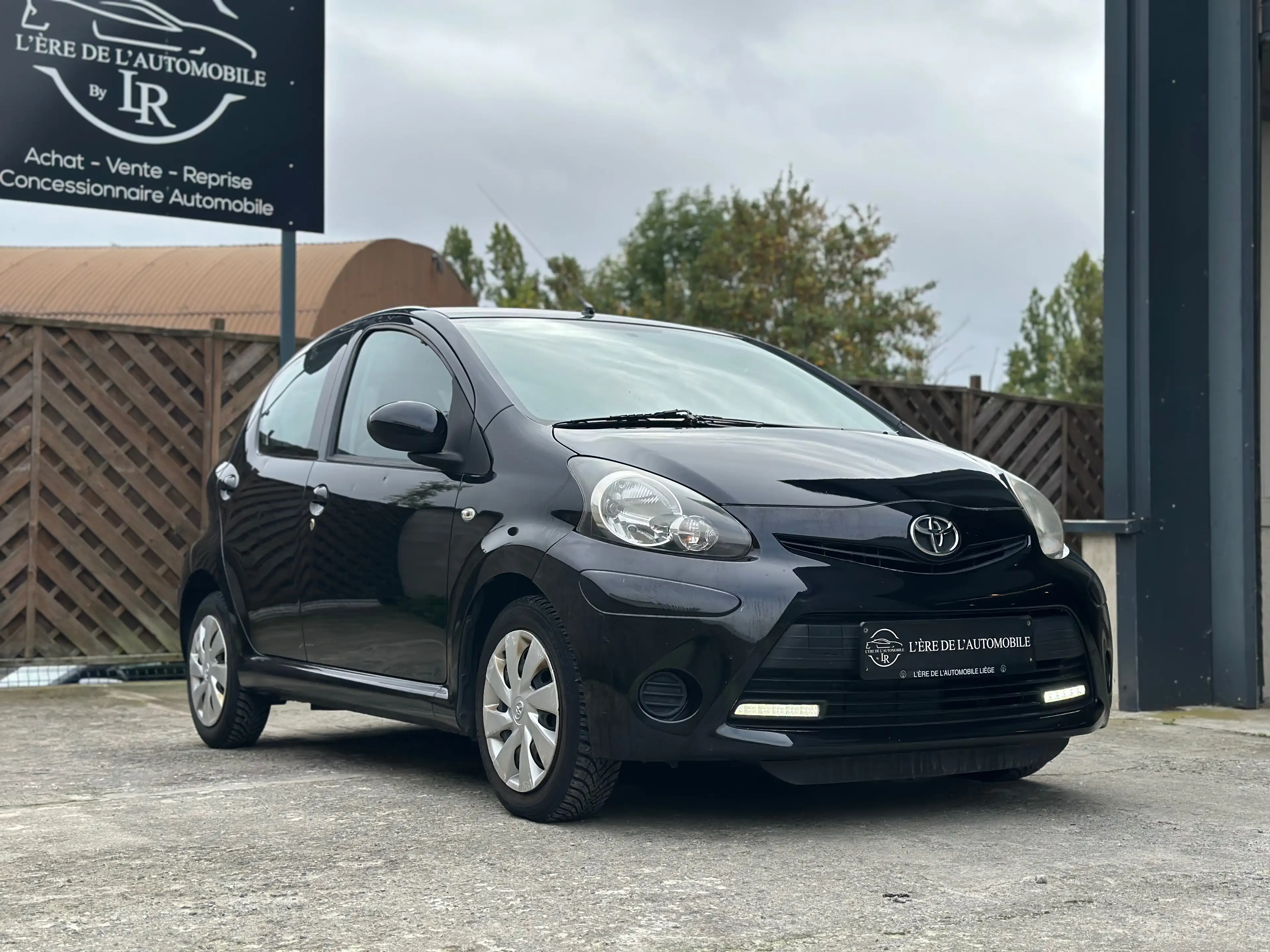 Toyota Aygo Aygo 1.0i * PRÊT À IMMATRICULER * CLIM * BLUETOOTH — photo 3