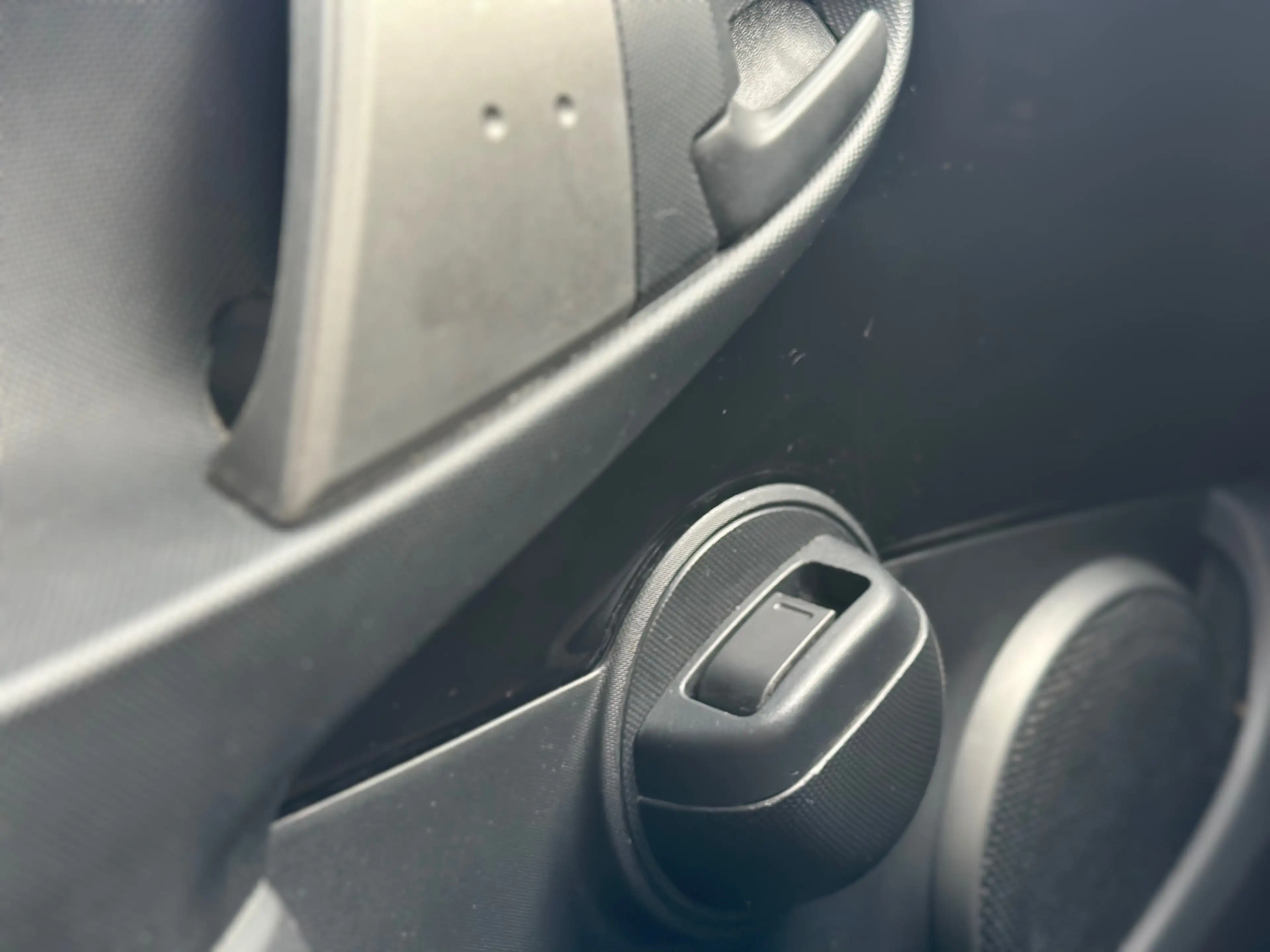 Toyota Aygo Aygo 1.0i * PRÊT À IMMATRICULER * CLIM * BLUETOOTH — photo 13