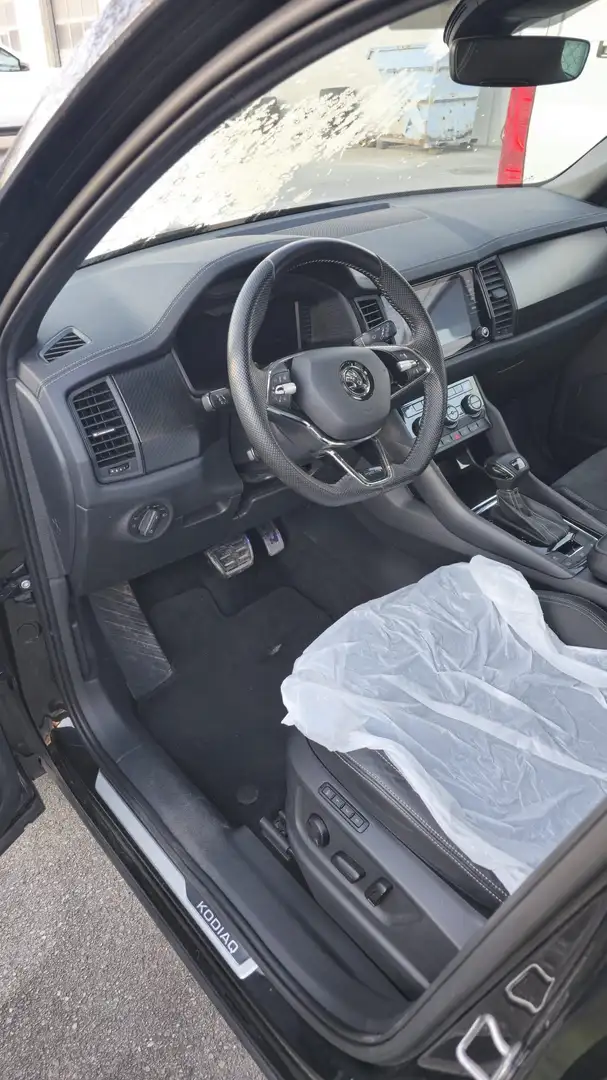 Skoda Kodiaq Kodiaq 2,0 TDI Ambition DSG Ambition Schwarz - 1