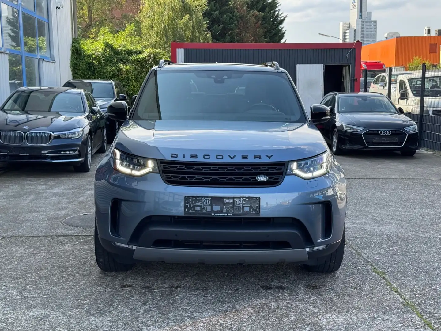 Land Rover Discovery 5 HSE Luxury SD4/7 Sitzer/ACC/AHK/Pano Grau - 2