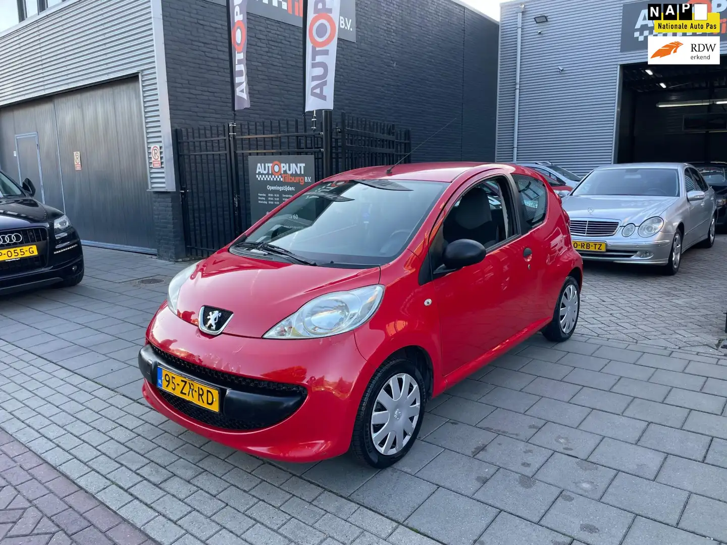 Peugeot 107 1.0-12V XR Stuurbekrachtiging Airco NAP APK Red - 1