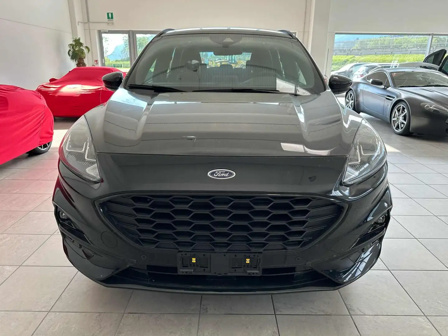 Ford Kuga 2.5 Full Hybrid 190 CV CVT 2WD ST-Line Nero - 2