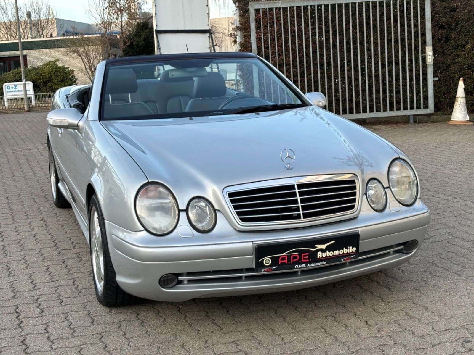 Mercedes-Benz CLK 55 AMG