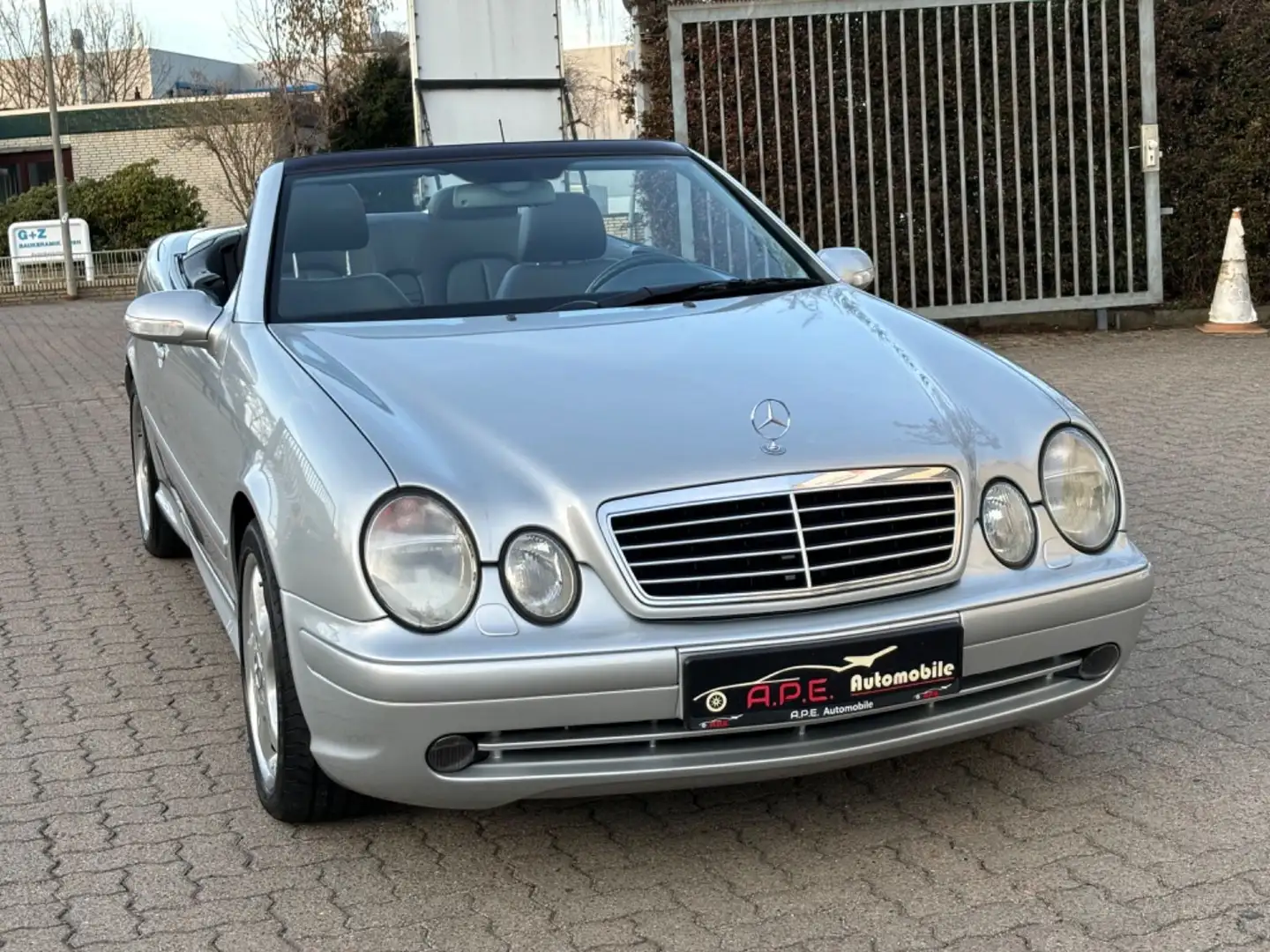 Mercedes-Benz CLK 55 AMG CABRIO W208 V8 TÜV NEU Silber - 1