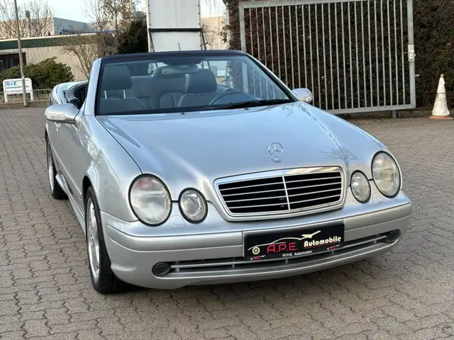 Mercedes-Benz CLK 55 AMG CABRIO W208 V8 TÜV NEU