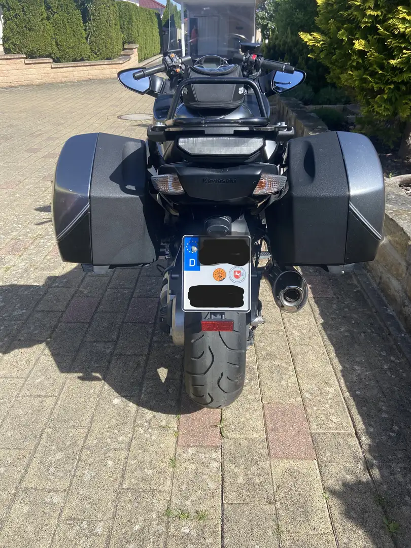 Kawasaki GTR 1400 Ezüst - 2