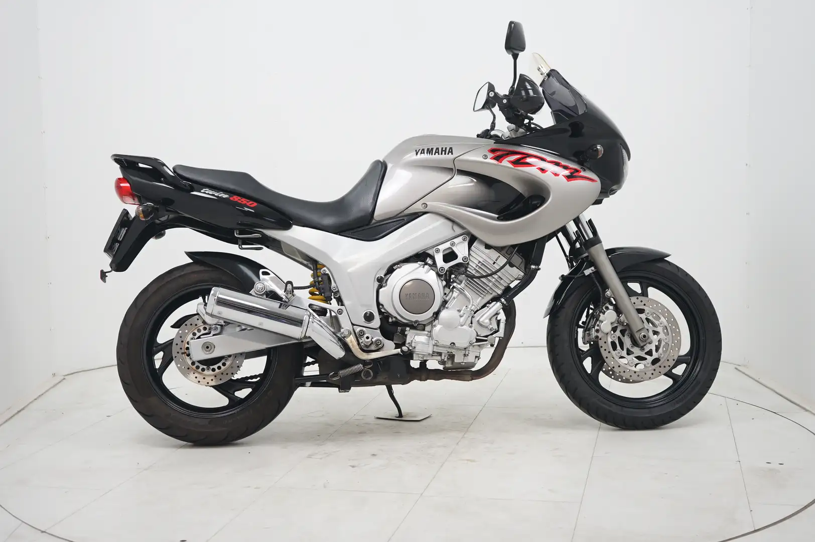 Yamaha TDM 850 Zilver - 1