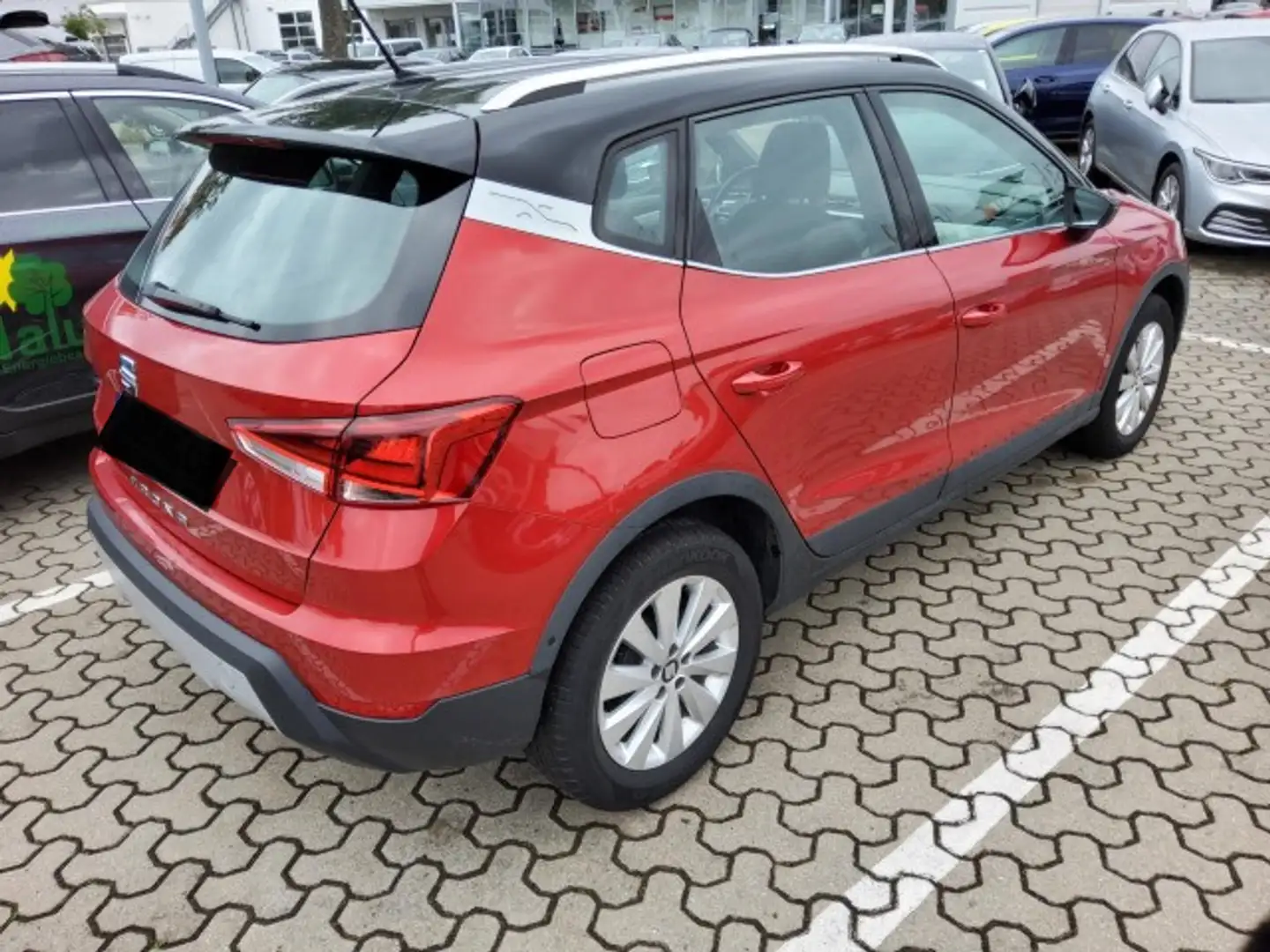 SEAT Arona 1.0 TSI Xcellence Einparkhi/Tempo/Multilen Rot - 2