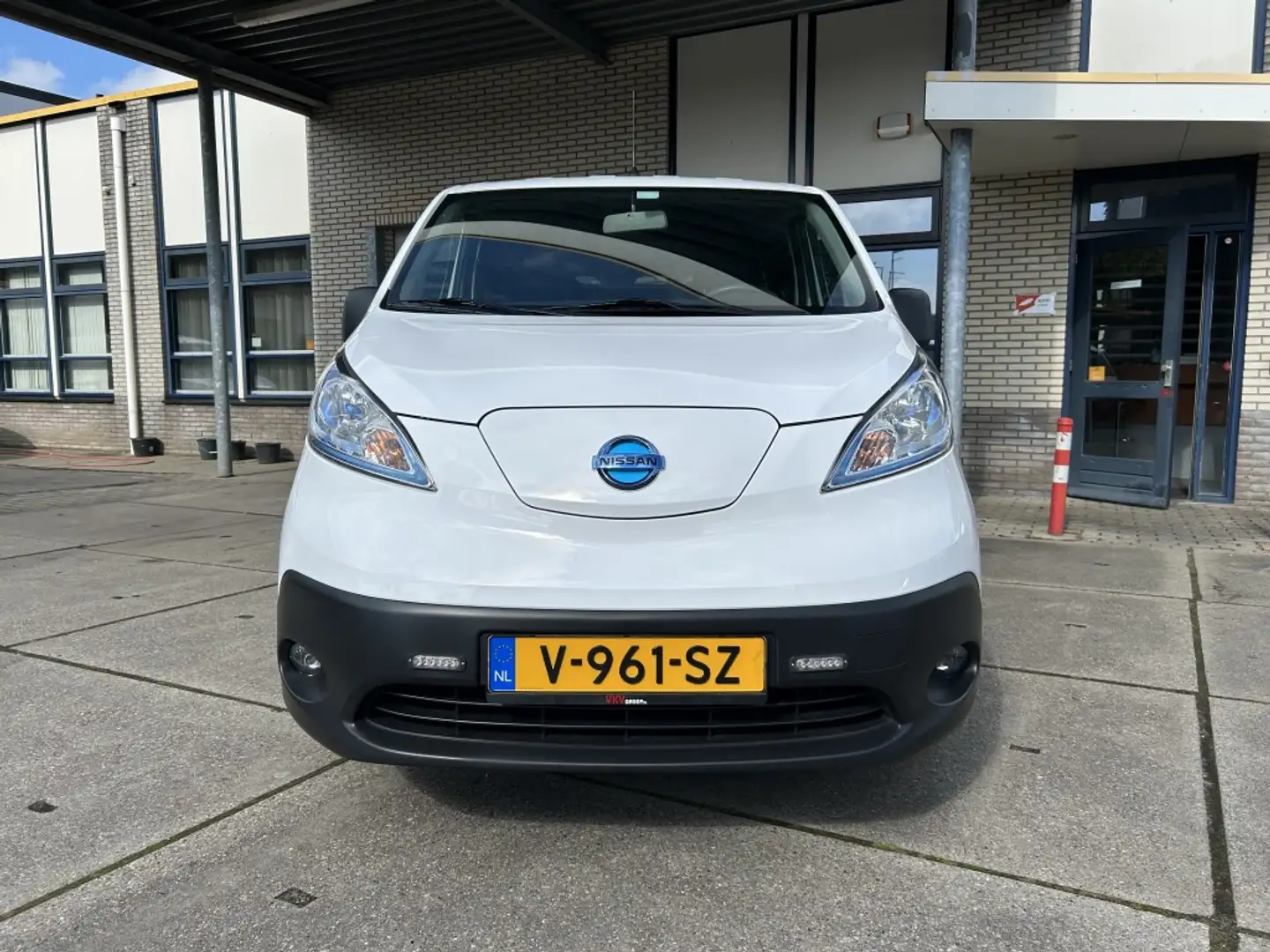 Nissan E-NV200 2.Zero Edition 40 KWh 109 pk Navi Білий - 2