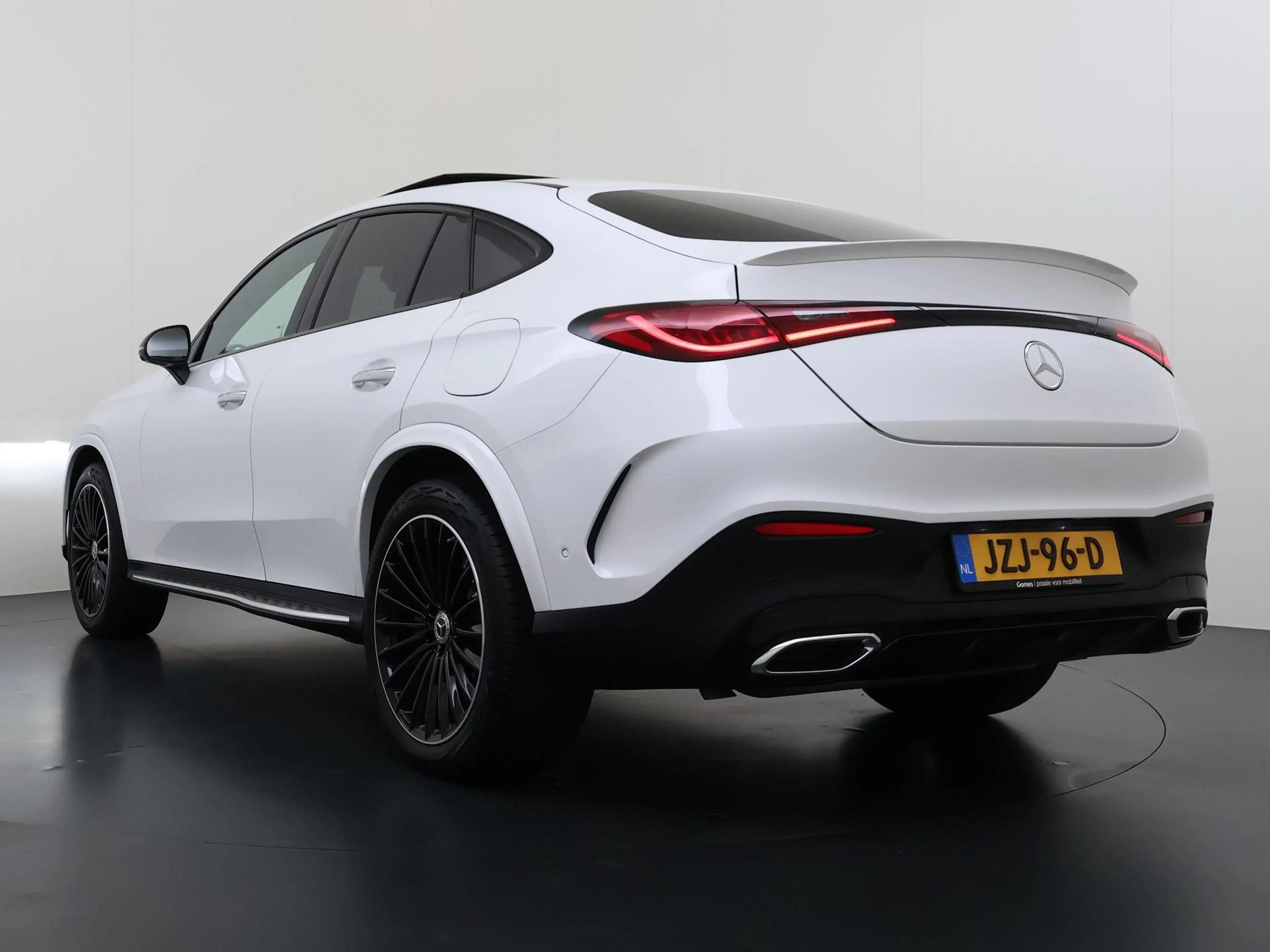 Mercedes-Benz GLC 300 Coupé 300e 4MATIC Sport Edition | PremiumPlus | Te — photo 3