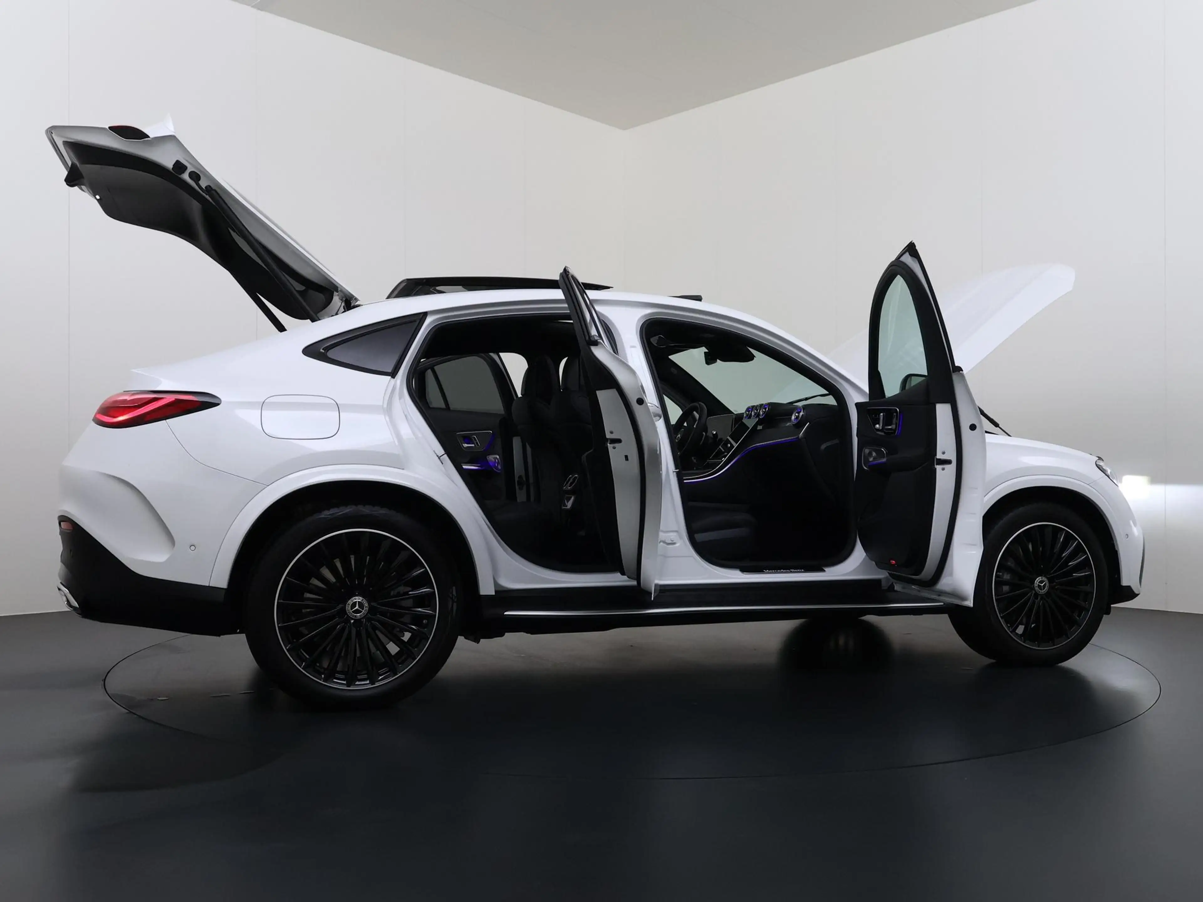 Mercedes-Benz GLC 300 Coupé 300e 4MATIC Sport Edition | PremiumPlus | Te — photo 10
