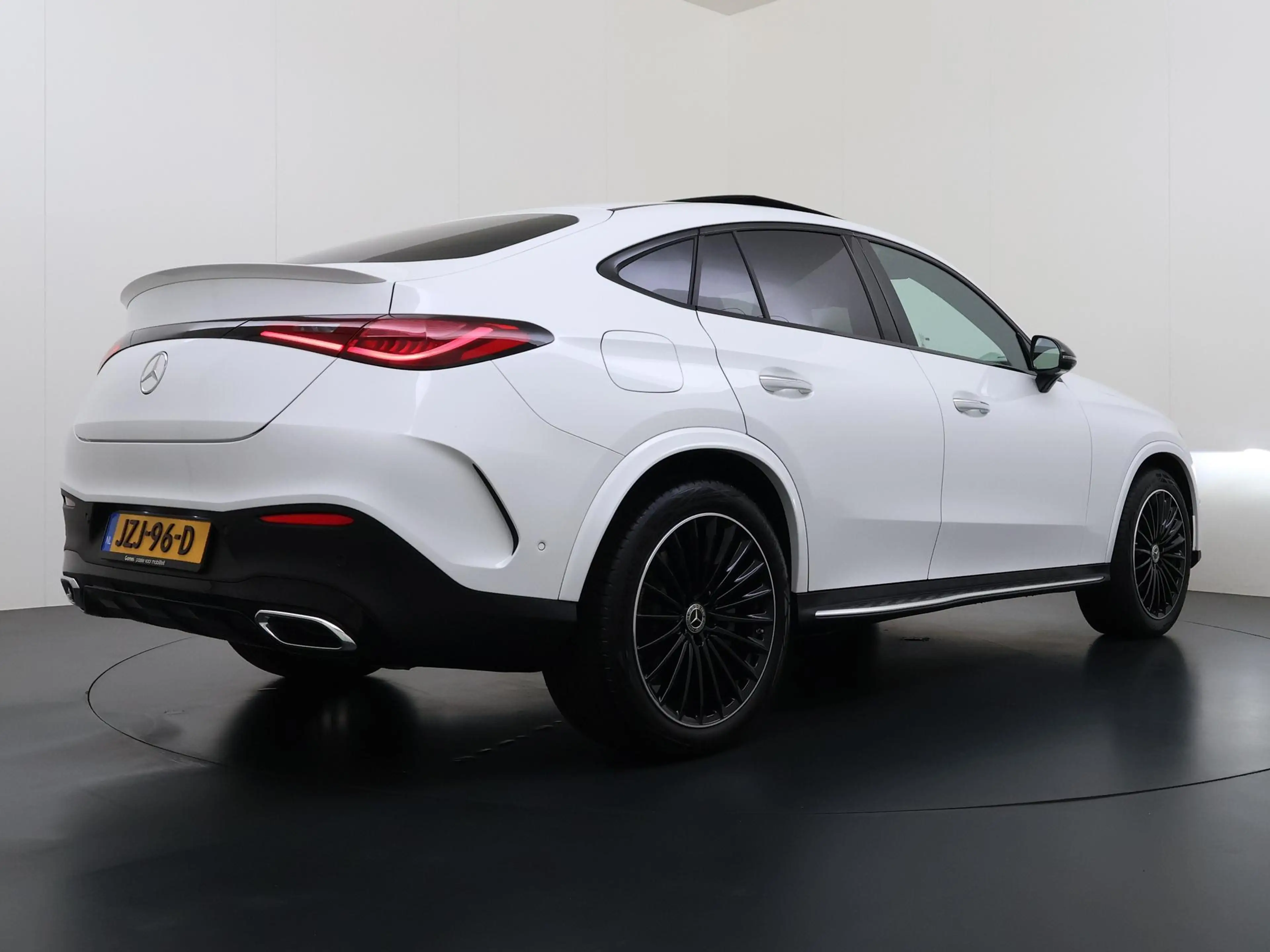 Mercedes-Benz GLC 300 Coupé 300e 4MATIC Sport Edition | PremiumPlus | Te — photo 5