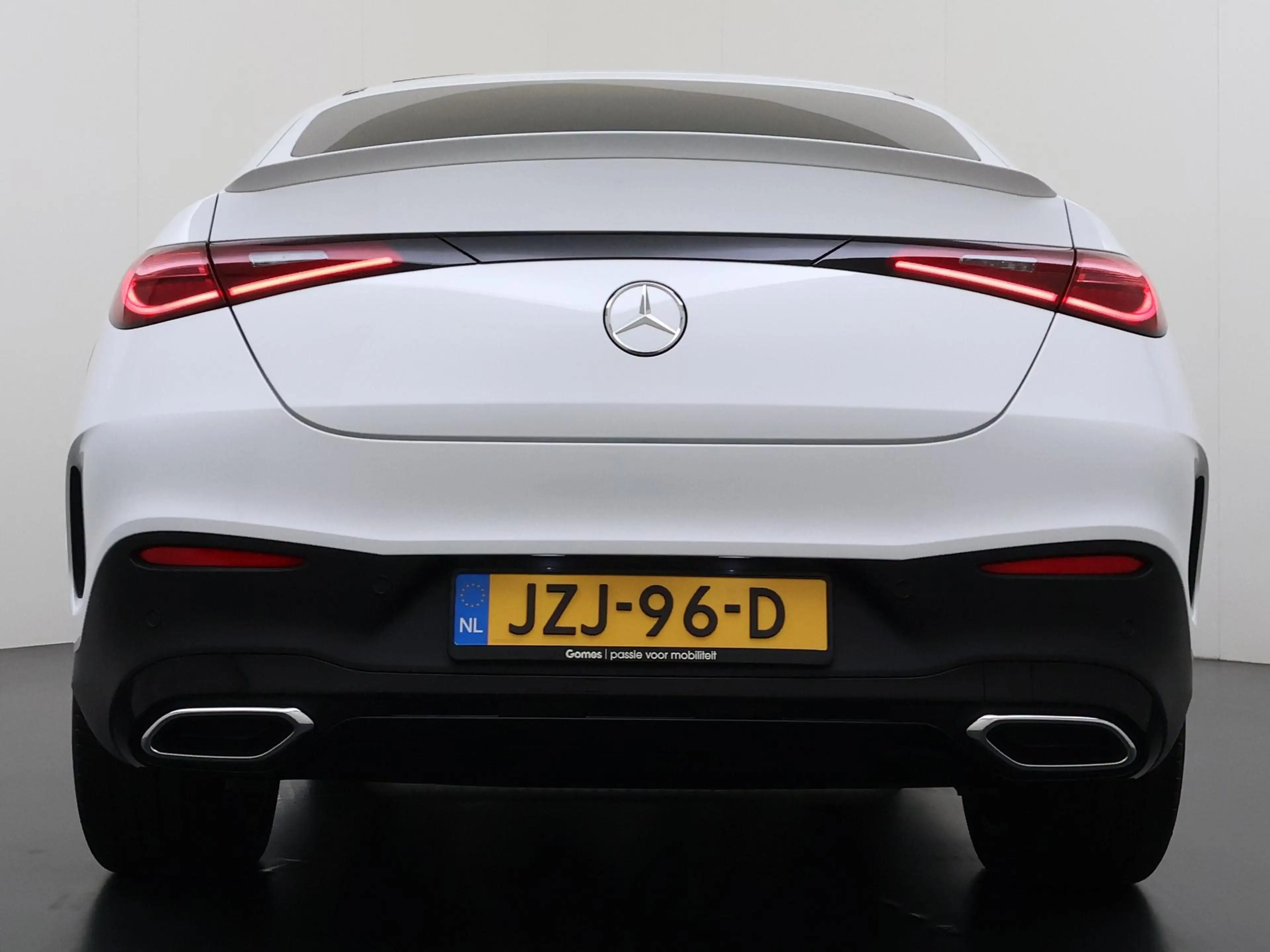 Mercedes-Benz GLC 300 Coupé 300e 4MATIC Sport Edition | PremiumPlus | Te — photo 4