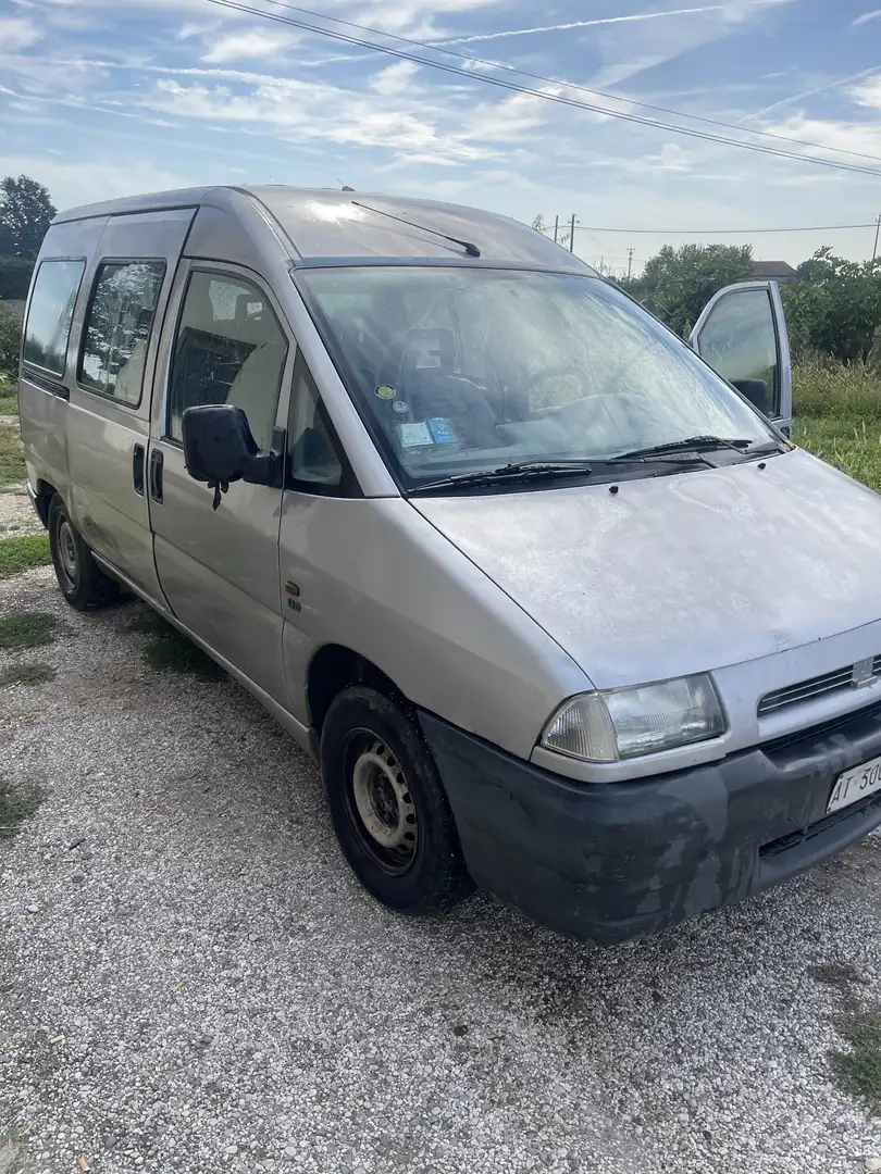 Fiat Scudo 9 posti - 2