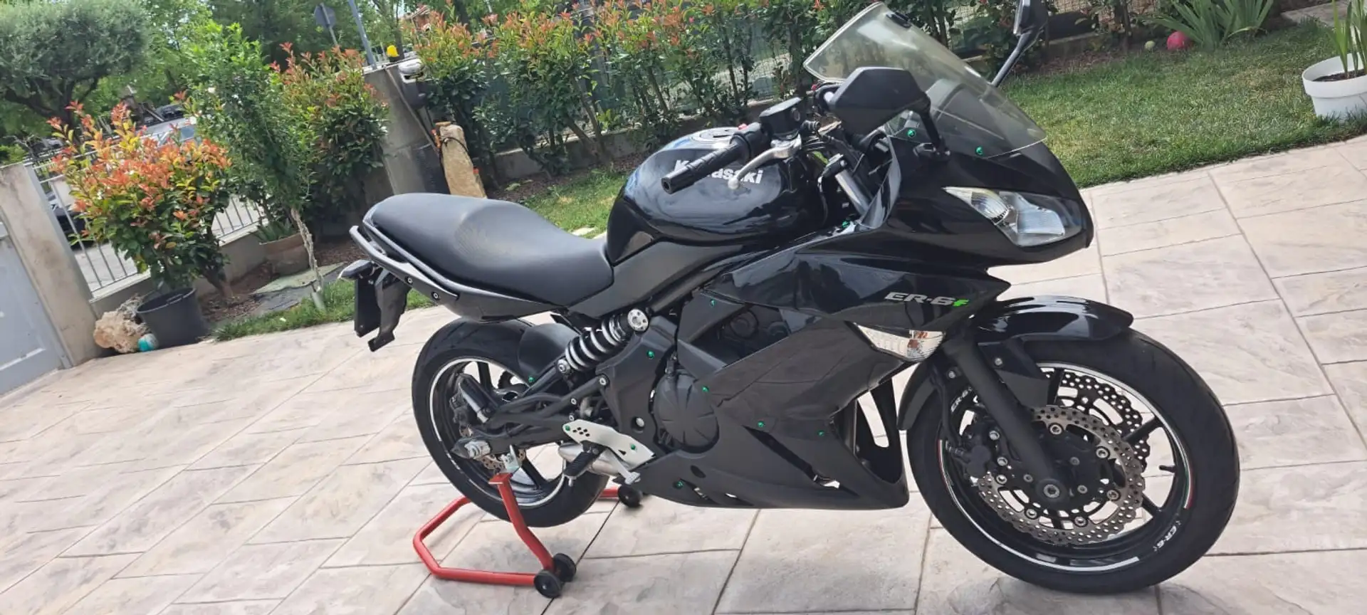 Kawasaki ER - 6 F Чорний - 1