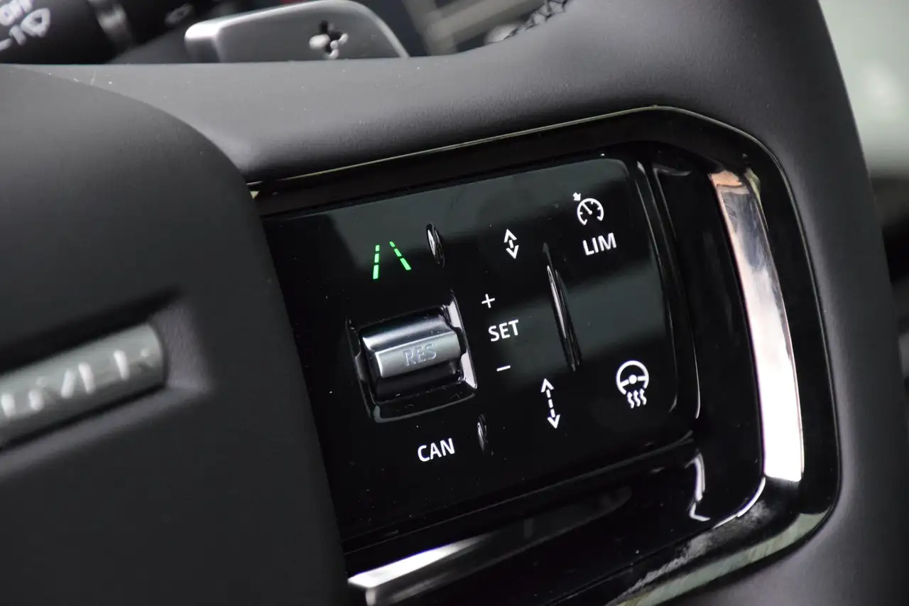 Land Rover Range Rover Evoque 2026 — фото 11