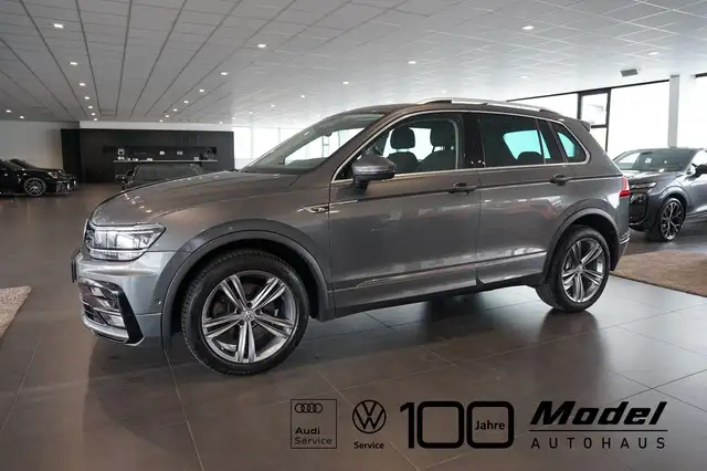 2018 Volkswagen Tiguan in Grey for sale
